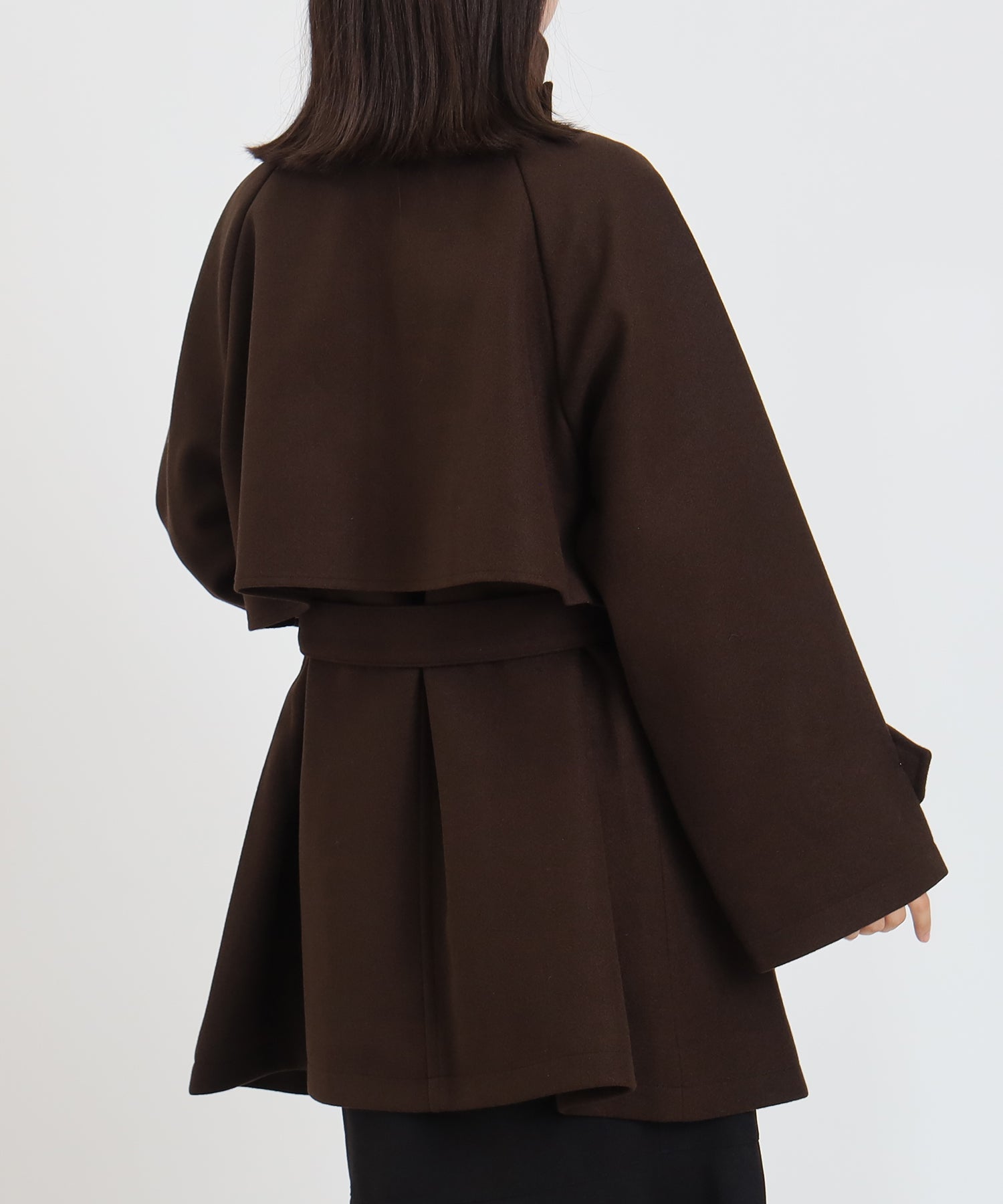 ブラウン　model：156　着用サイズ：M