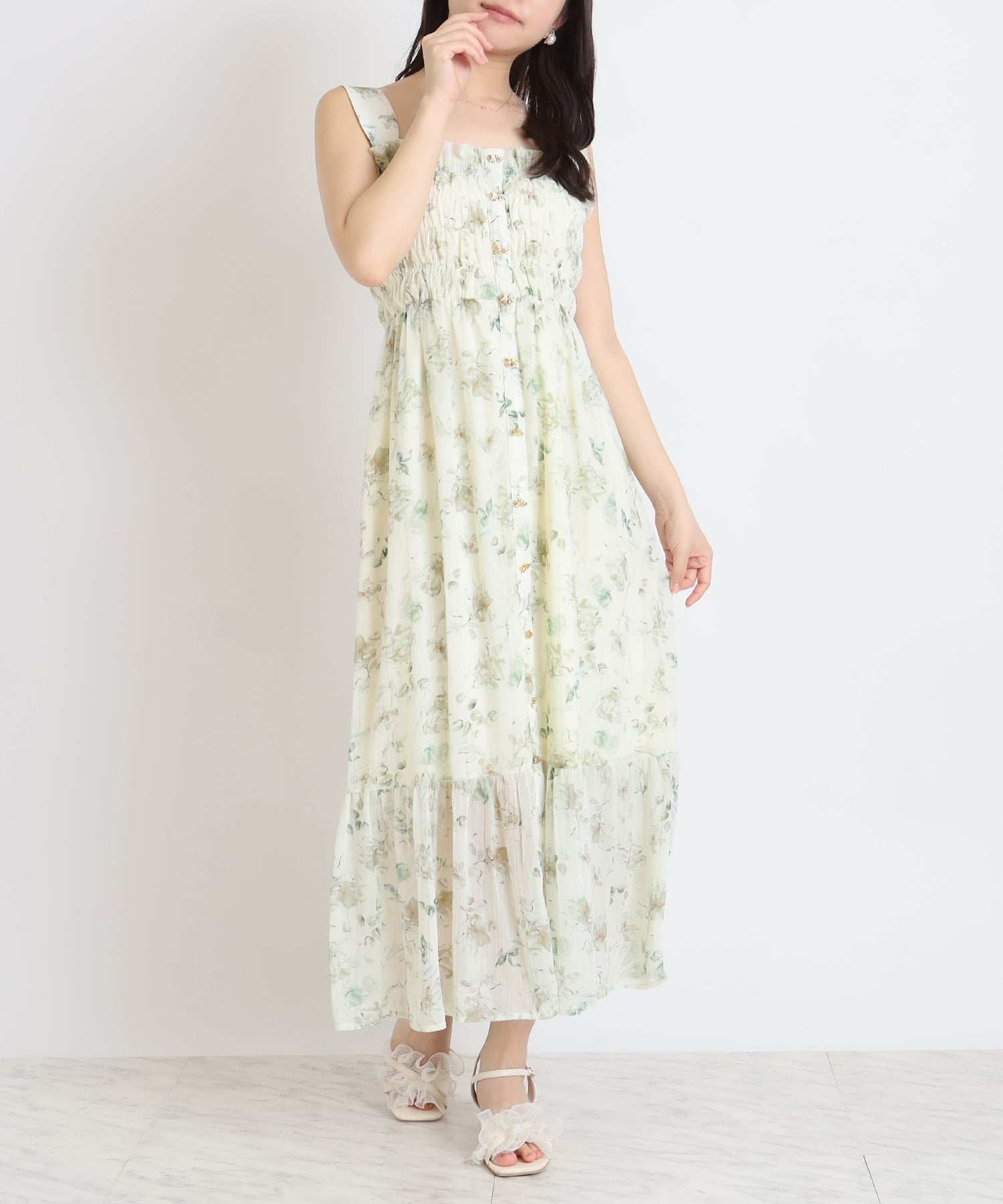ベージュ　model:156cm   着用サイズ：M
