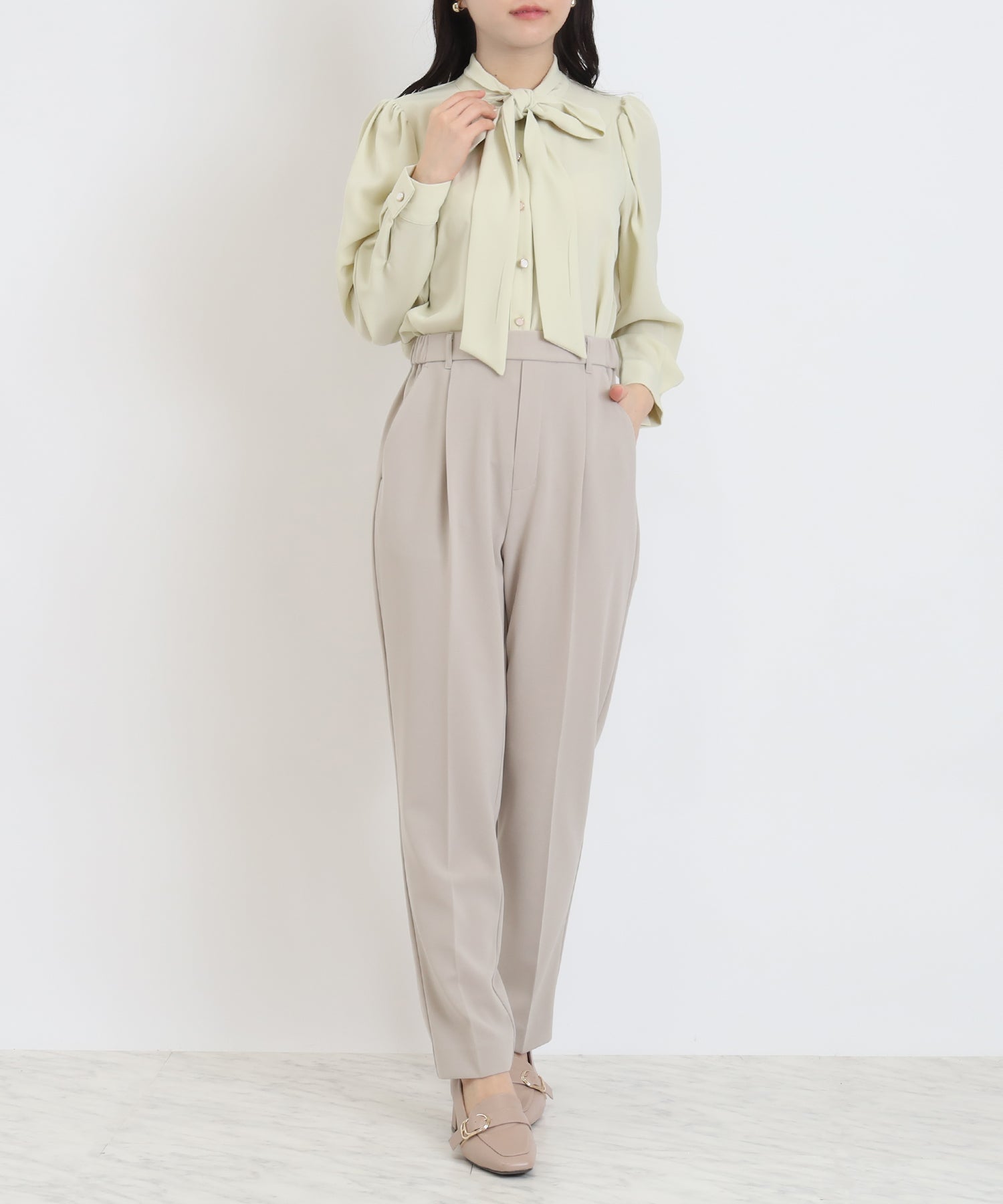 グレージュ　model：156　着用サイズ：S