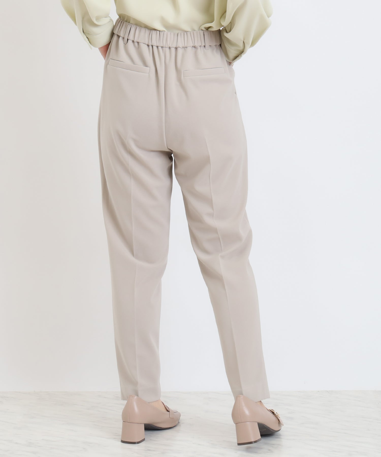 グレージュ　model：156　着用サイズ：S