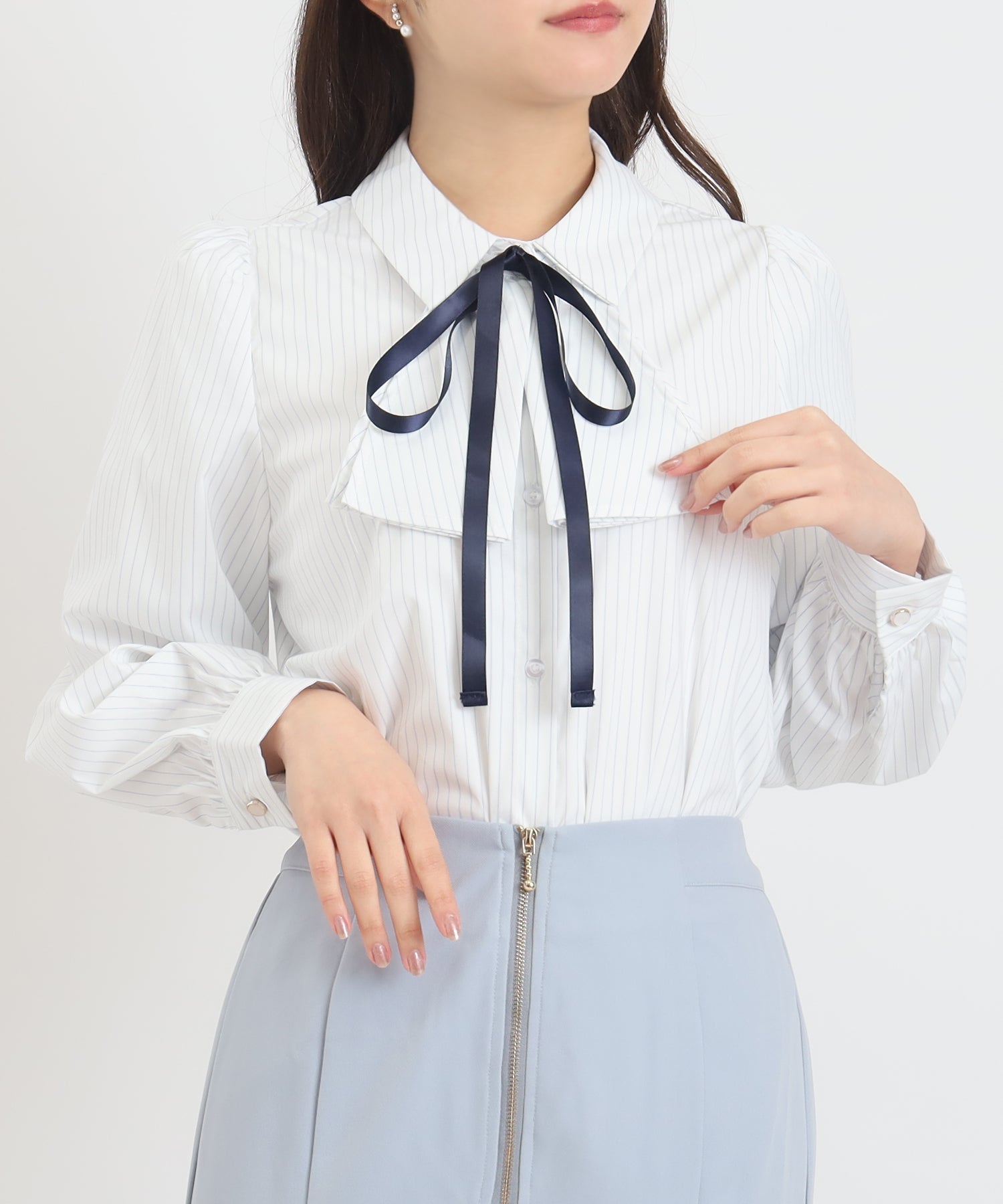 ホワイト×ストライプ　model：156　着用サイズ：S