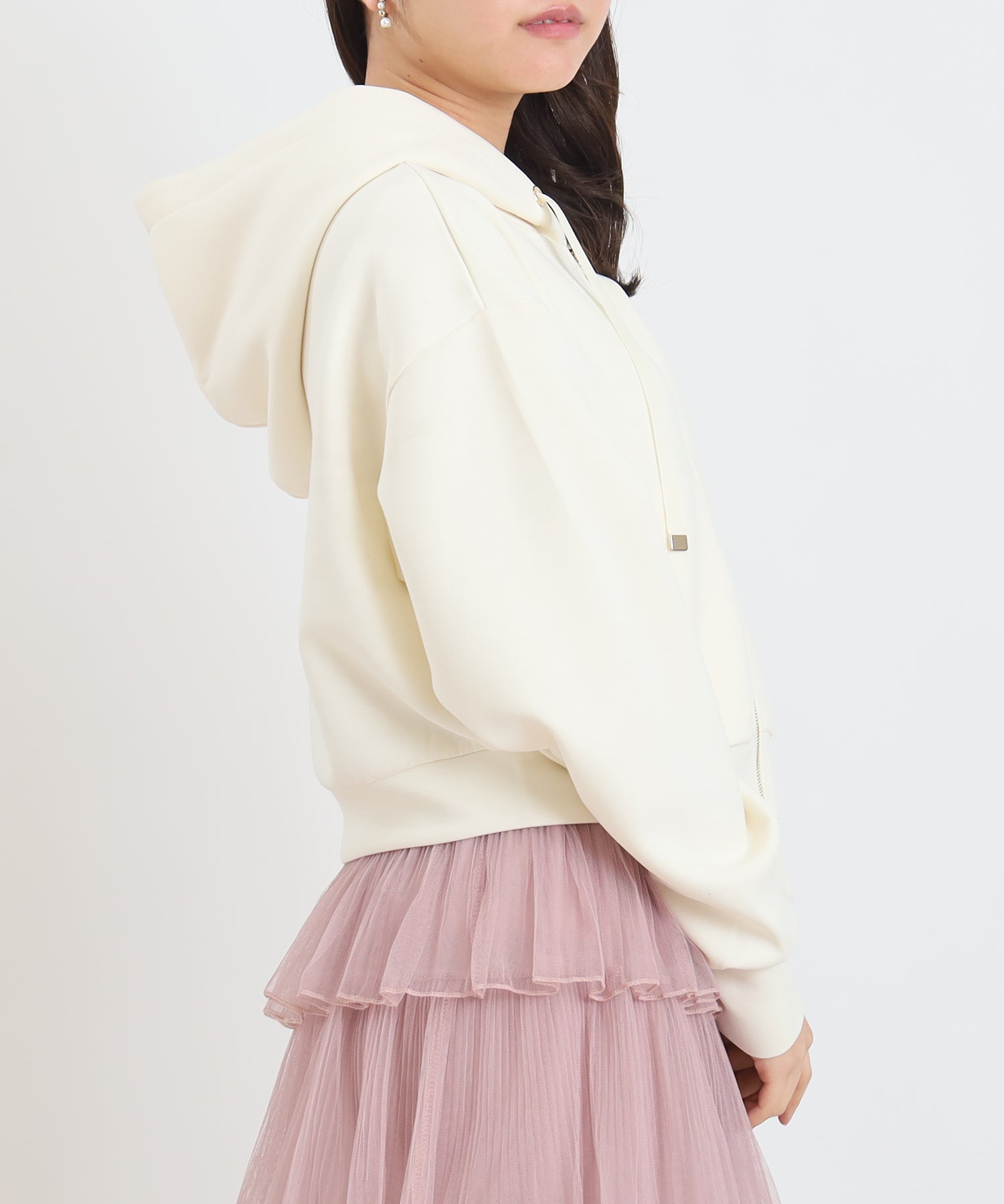 アイボリー　model:156cm  着用サイズ：M