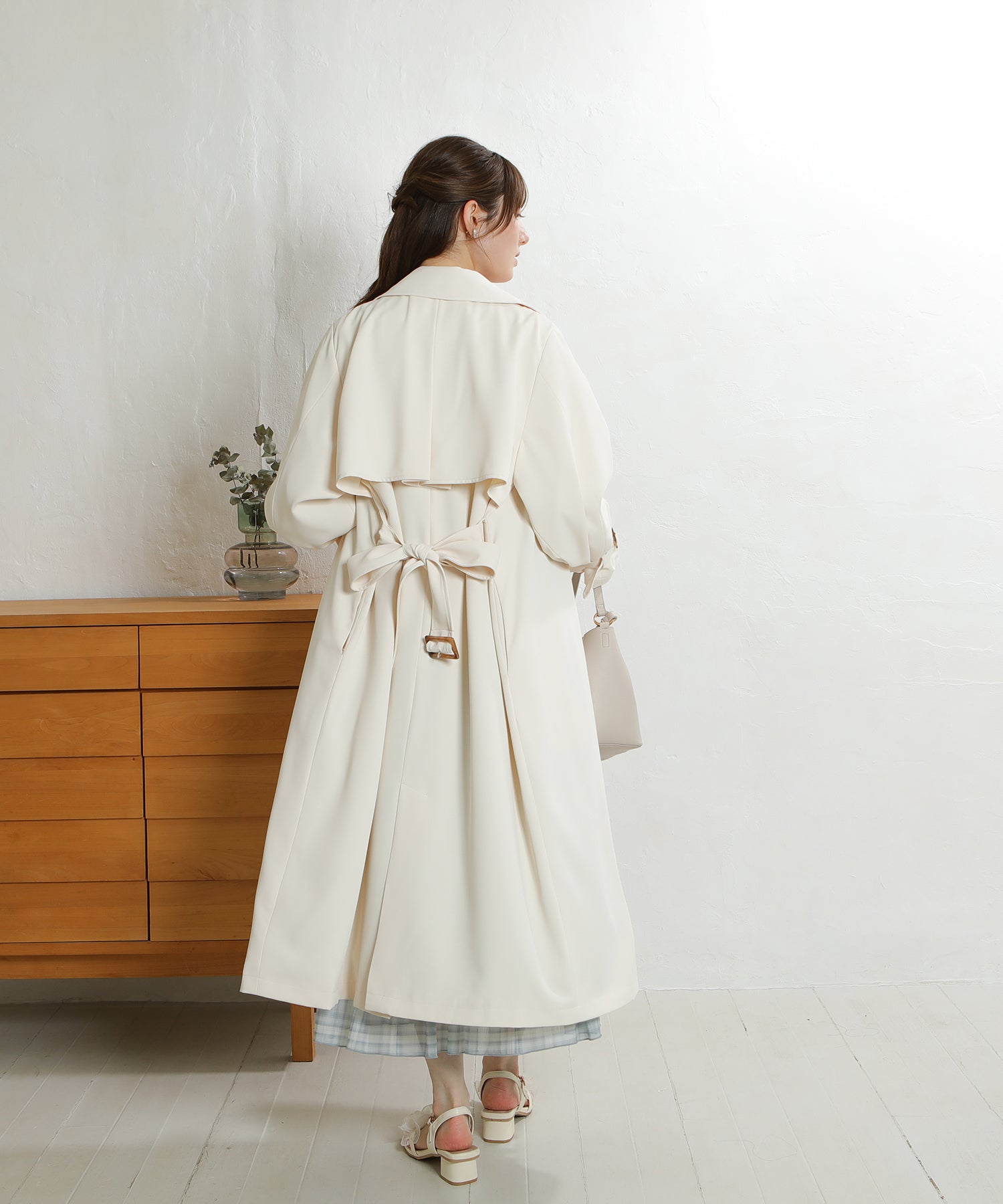 アイボリー　model：163　着用サイズ：M