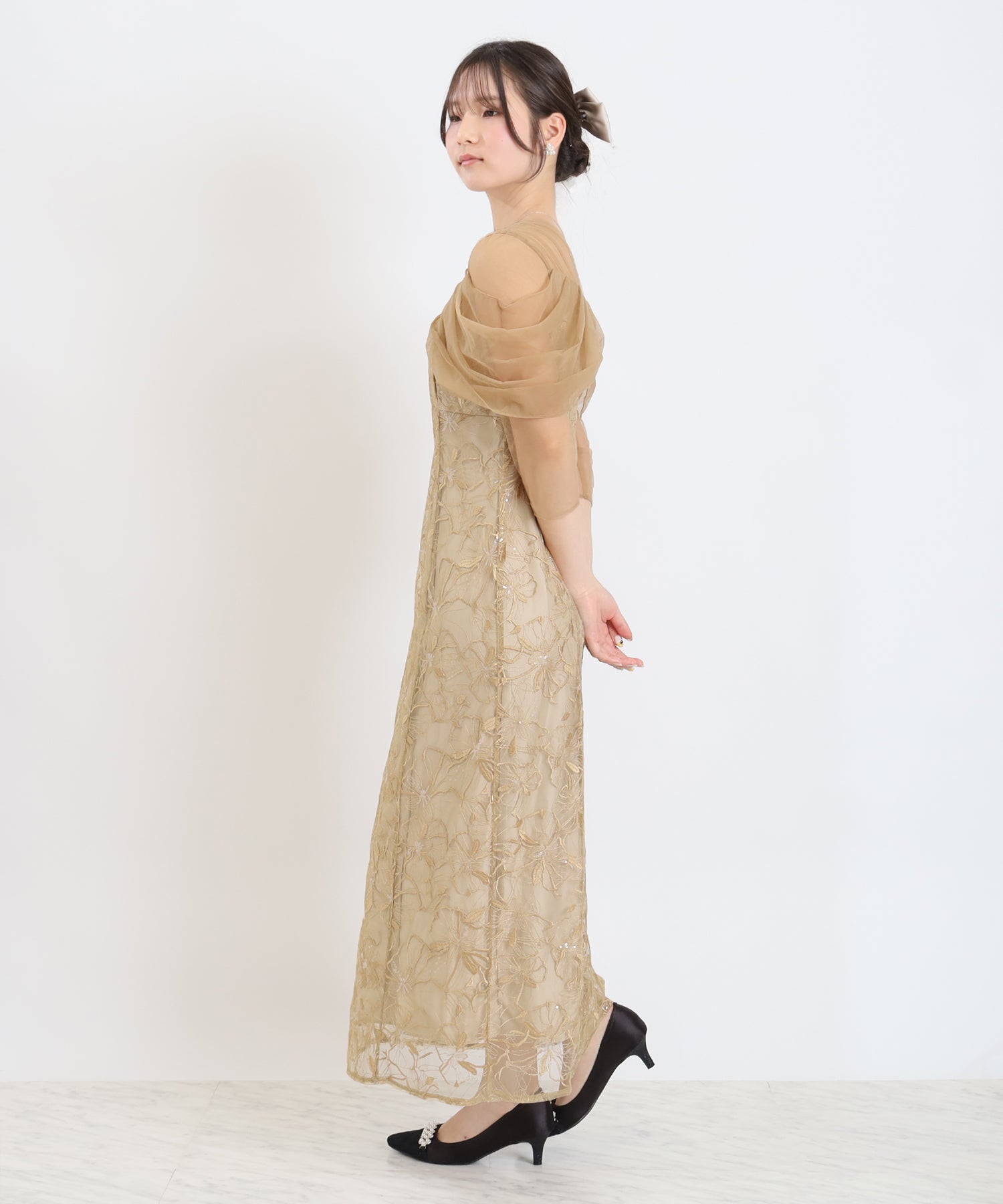 イエロー　model：160　着用サイズ：M