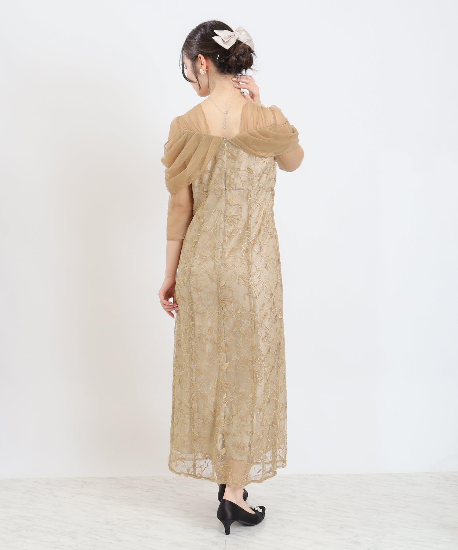 イエロー　model：160　着用サイズ：M