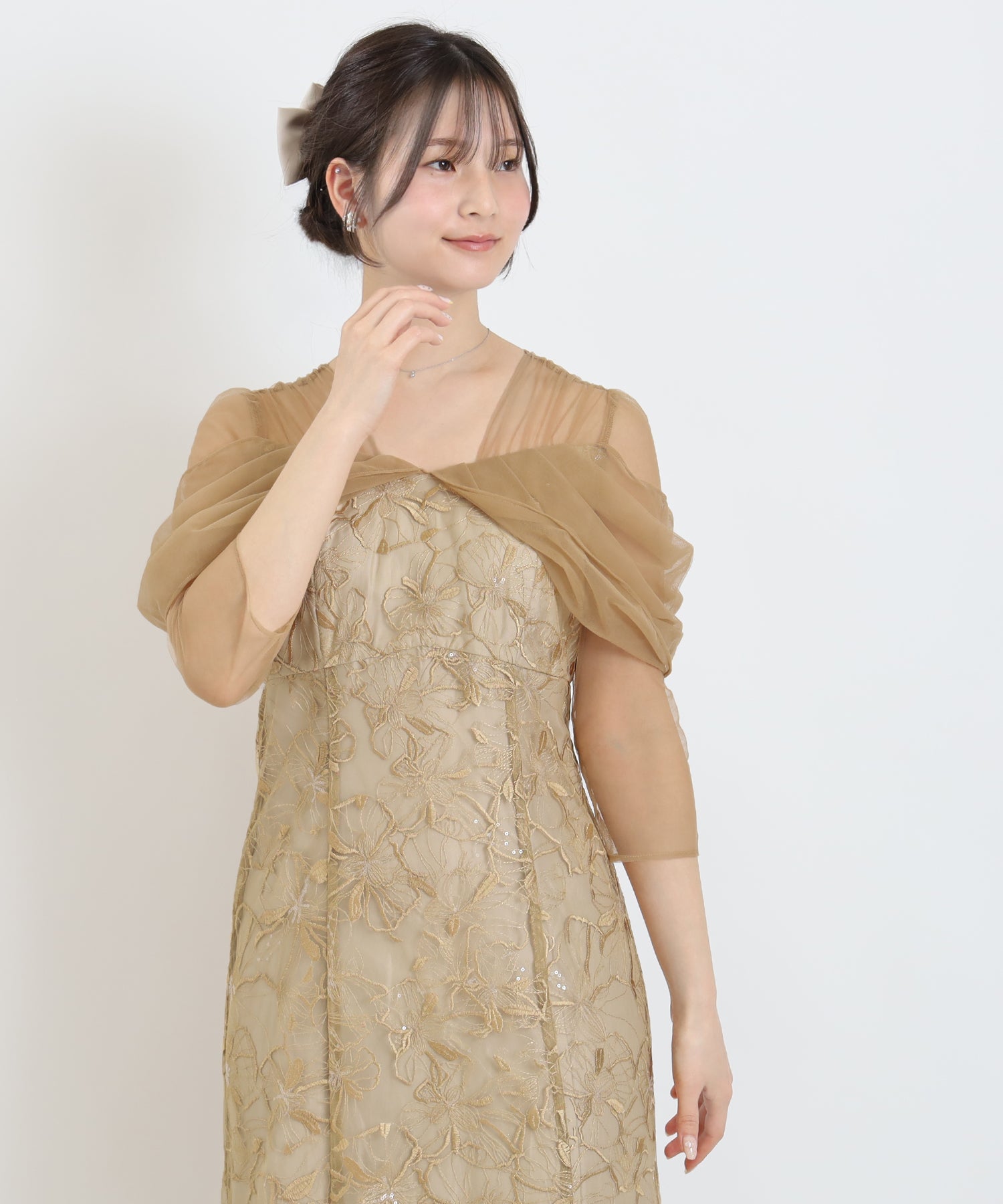 イエロー　model：160　着用サイズ：M