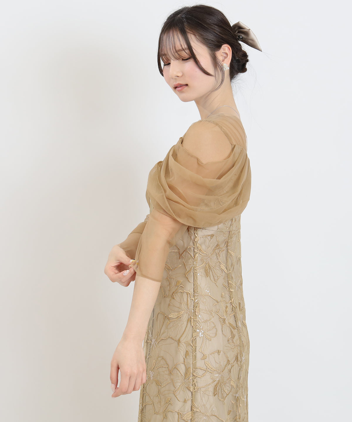 イエロー　model：160　着用サイズ：M