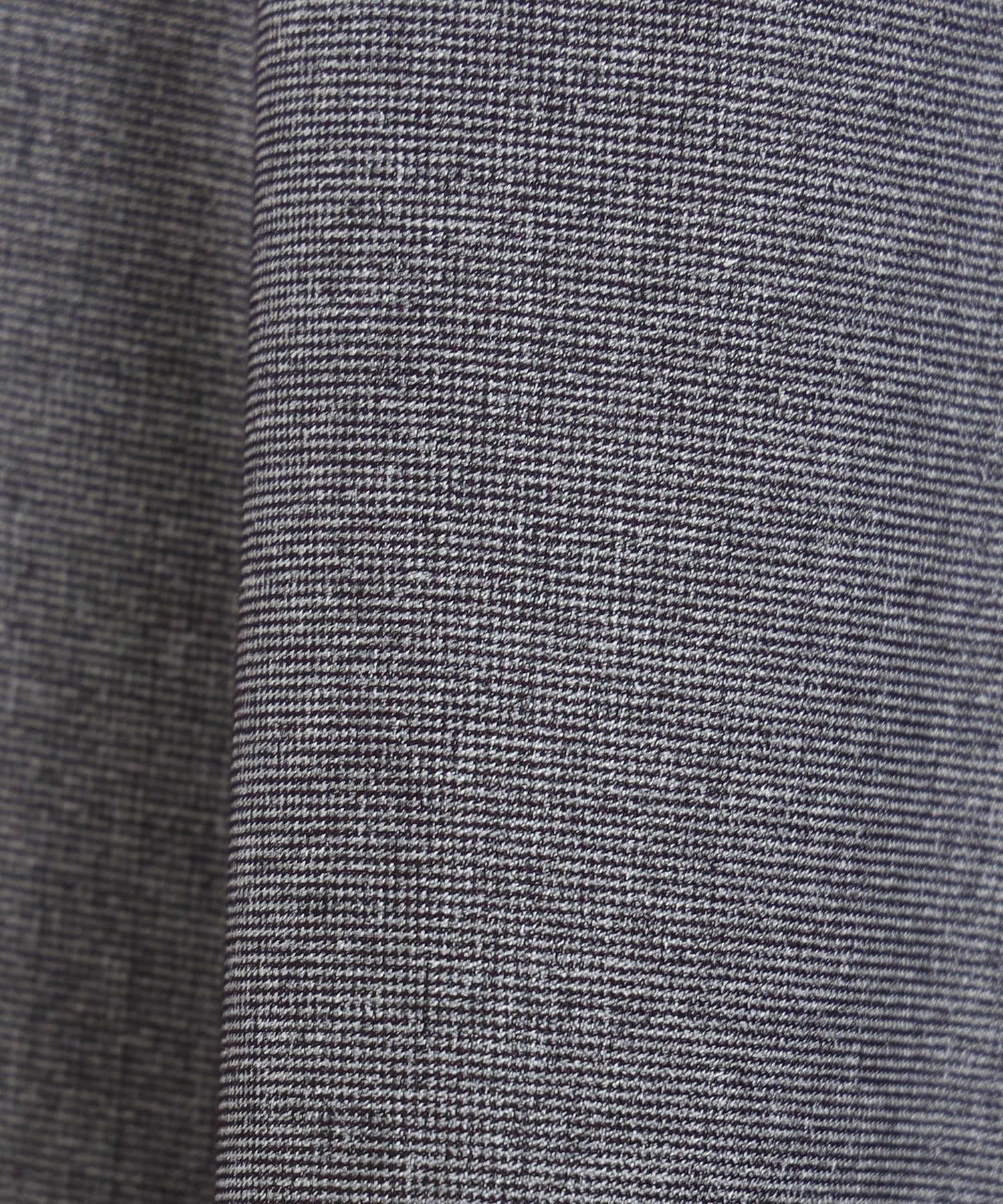 ミディアムグレー