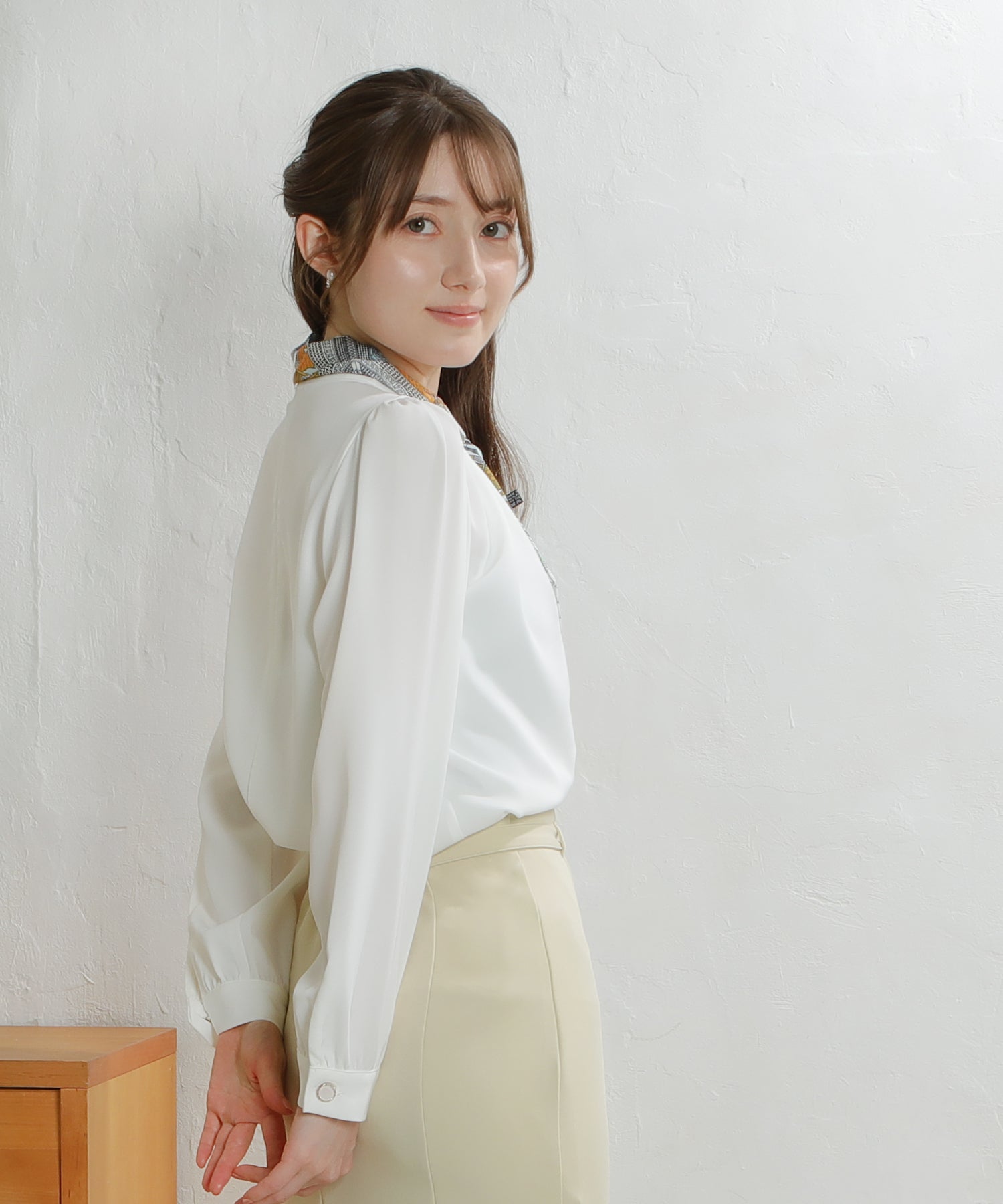 ホワイト　model：163cm　着用サイズ：M