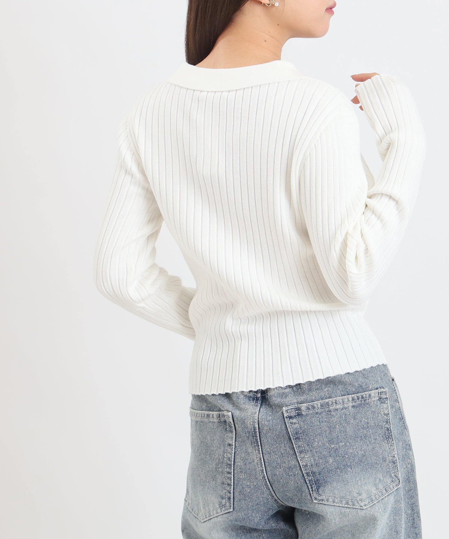 ホワイト　model:156　着用サイズ：M