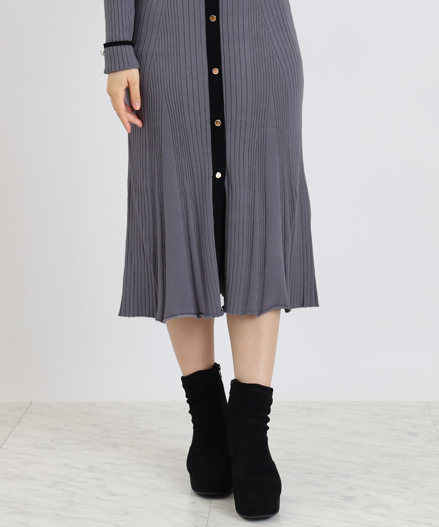 チャコール　model:156cm  着用サイズ：M