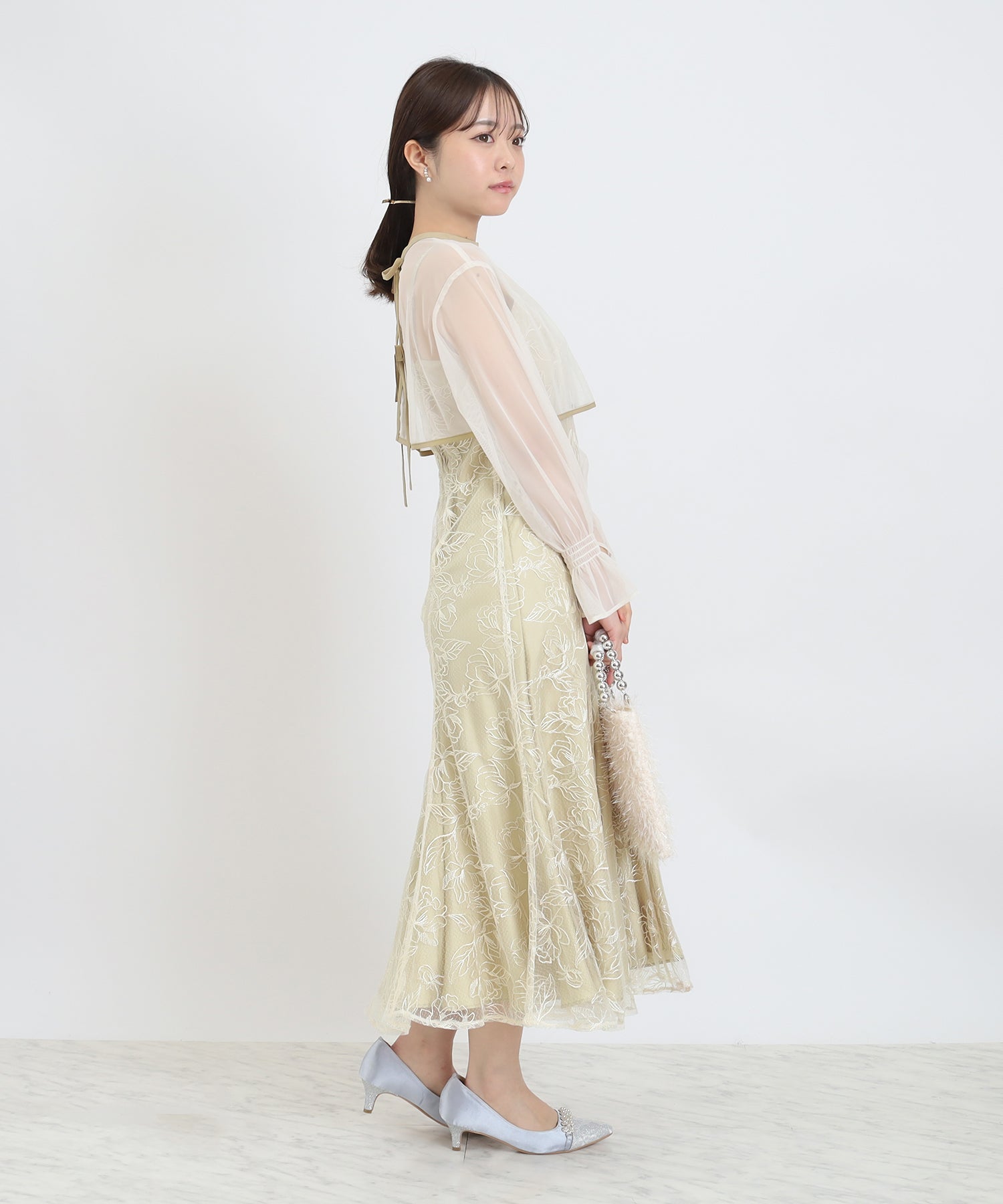 イエロー　model：156　着用サイズ：S