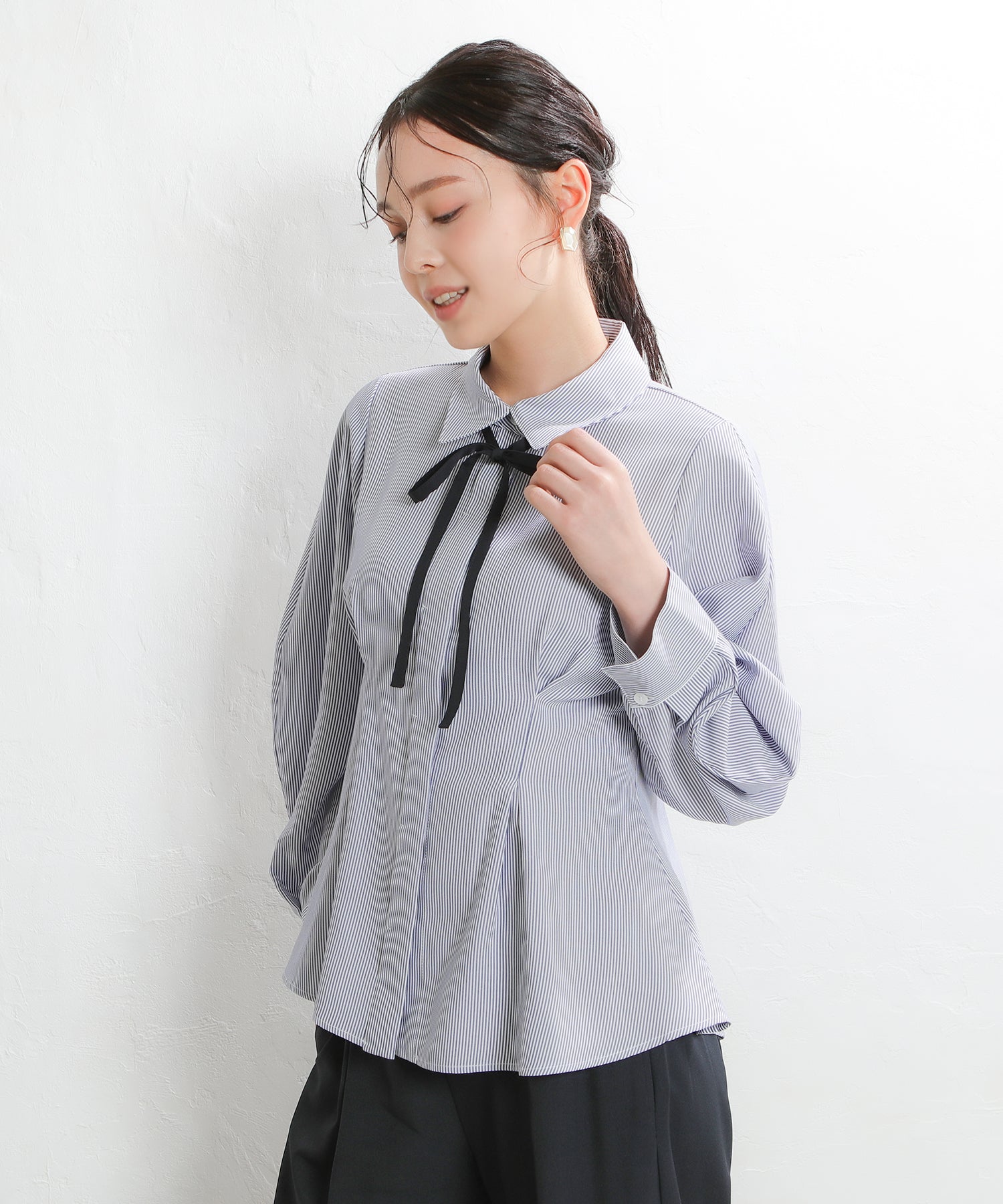 ホワイト×ブルー　model：171　着用サイズ：M