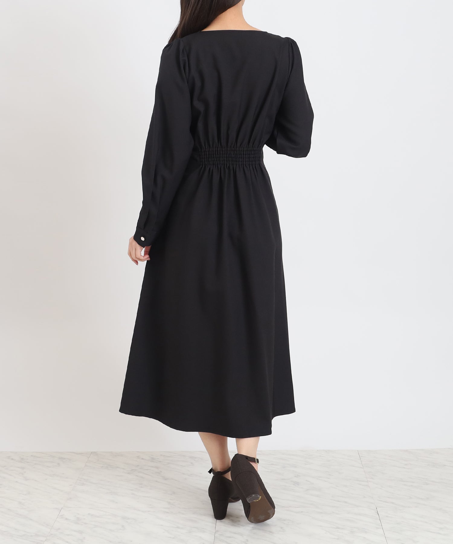ワンピース vrisko medicaldress black フロントジップVネックワンピース