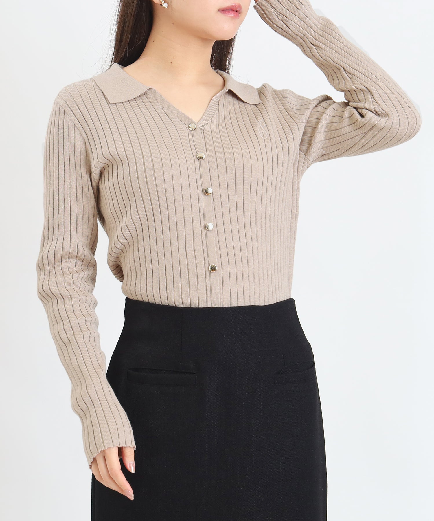 ベージュ　model:156　着用サイズ：M