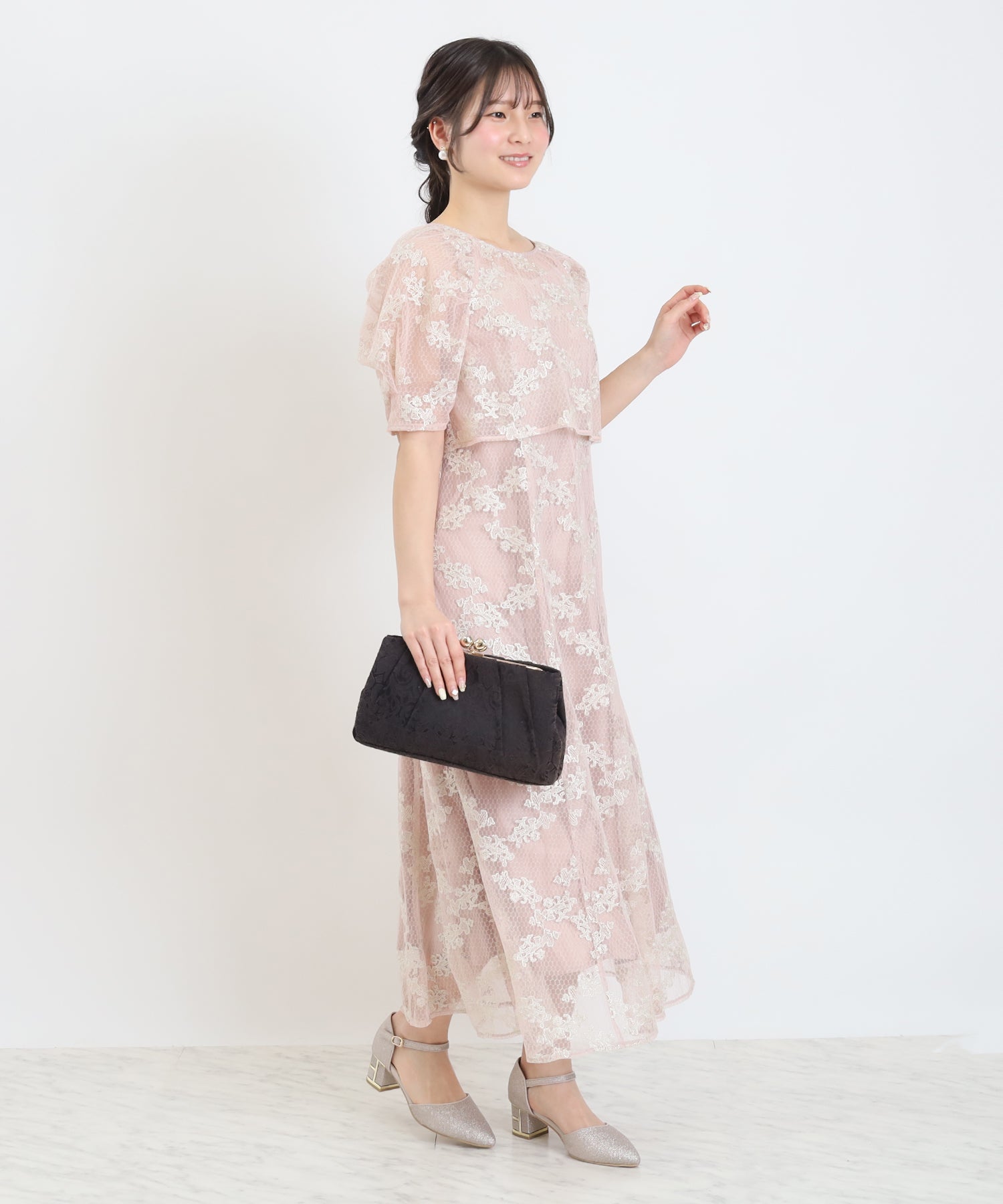 ピンク　model：160　着用サイズ：M