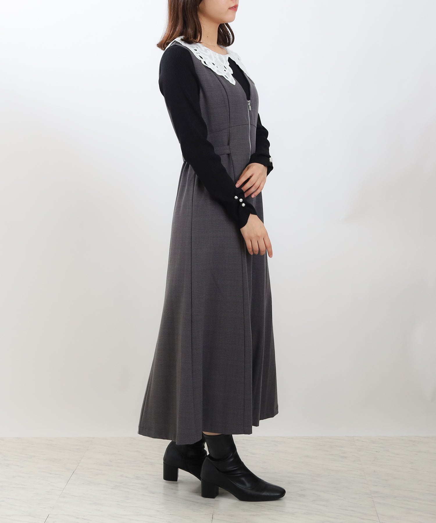 チャコール　model：156　着用サイズ：Ｍ