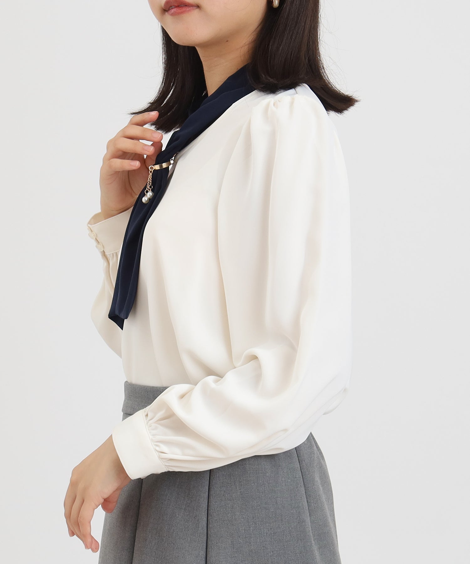 ベージュ　model：156　着用サイズ：S