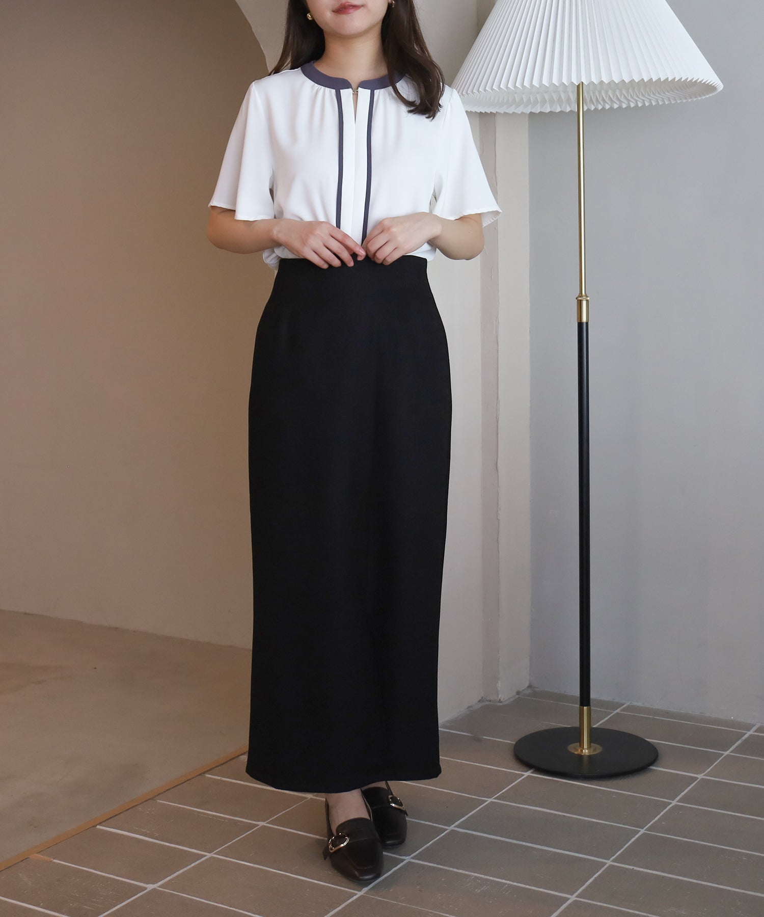 ホワイト　model：156cm　着用サイズ：S