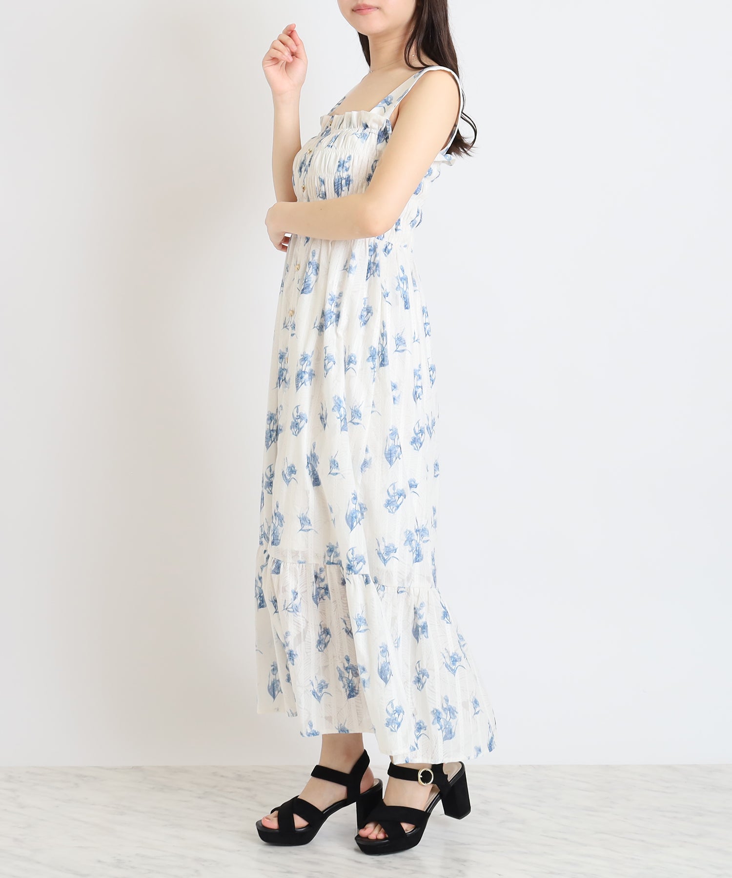 ブルー　model:156cm   着用サイズ：M