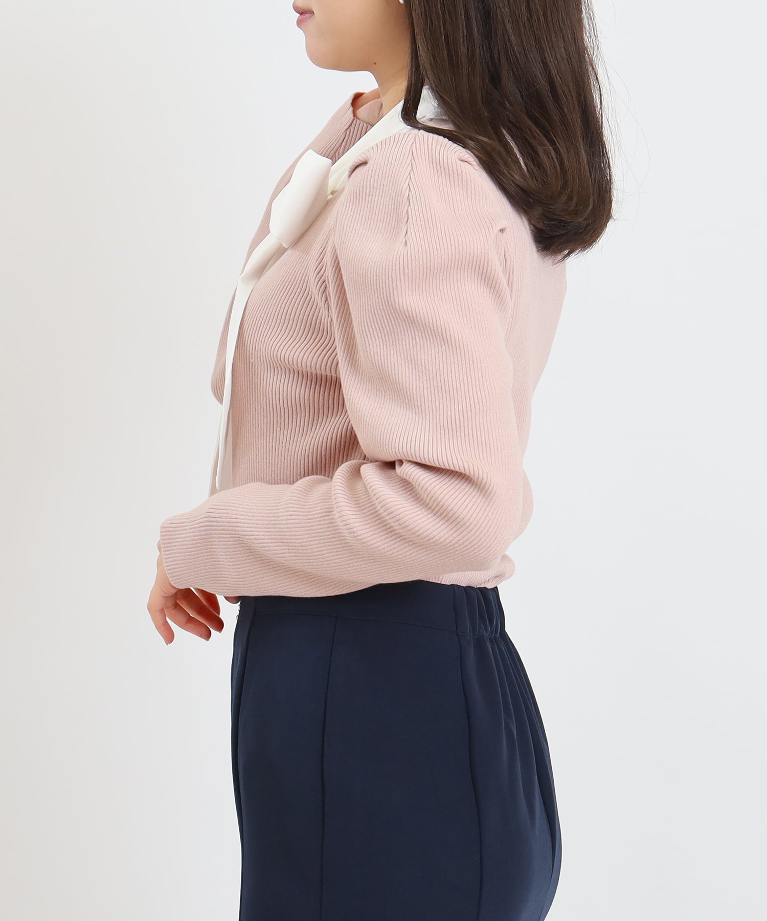 ピンクベージュ×ホワイト　model:156cm  着用サイズ：M