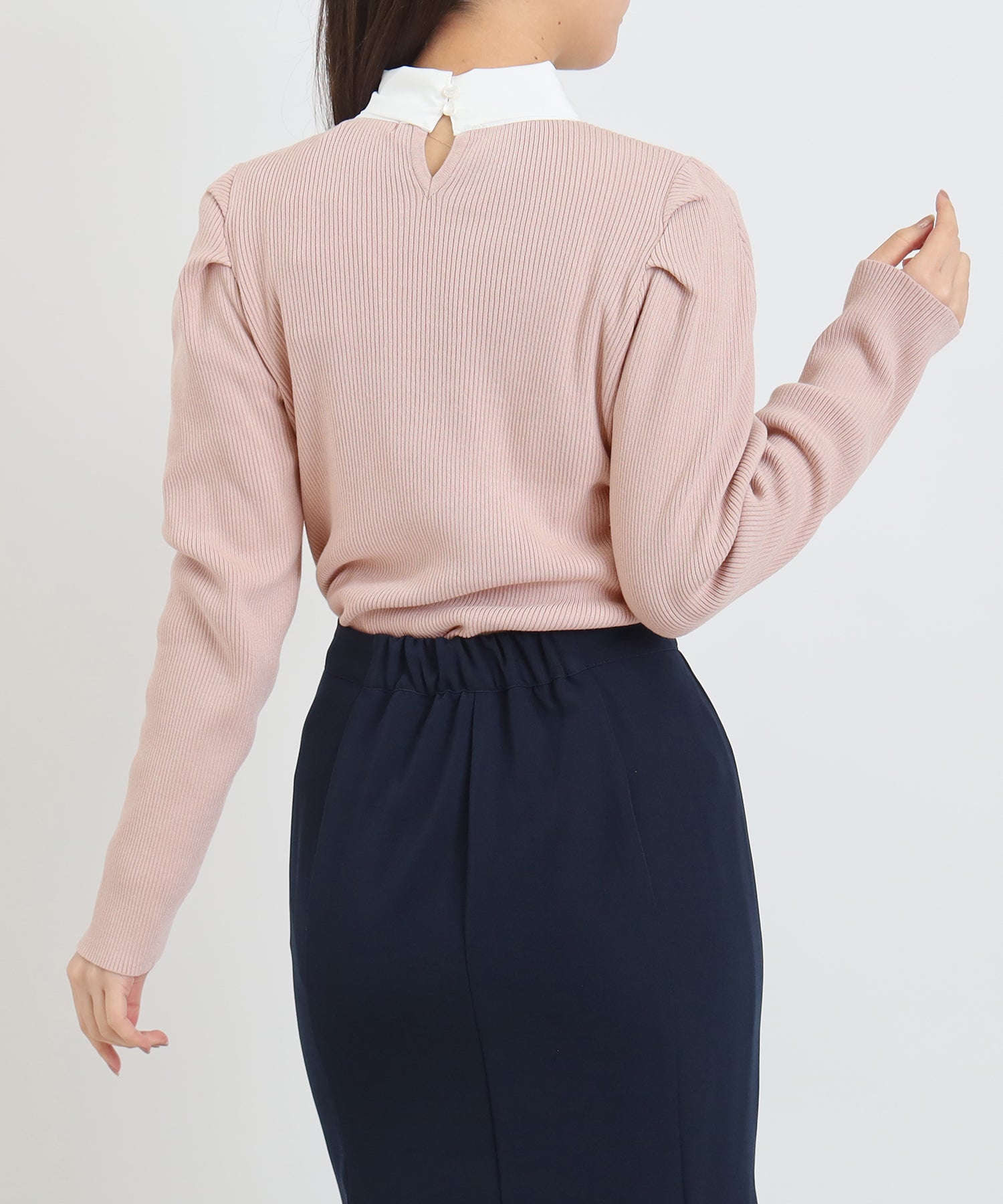 ピンクベージュ×ホワイト　model:156cm  着用サイズ：M