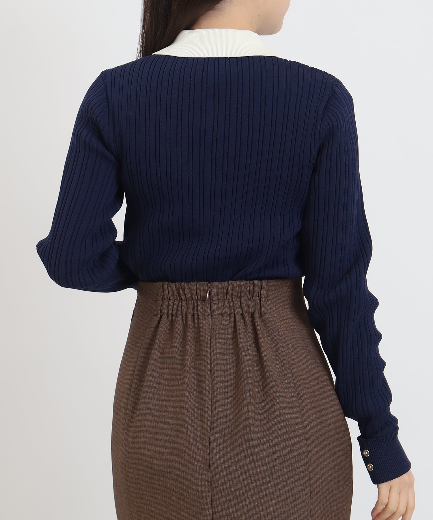 ネイビー　model：156　着用サイズ：M