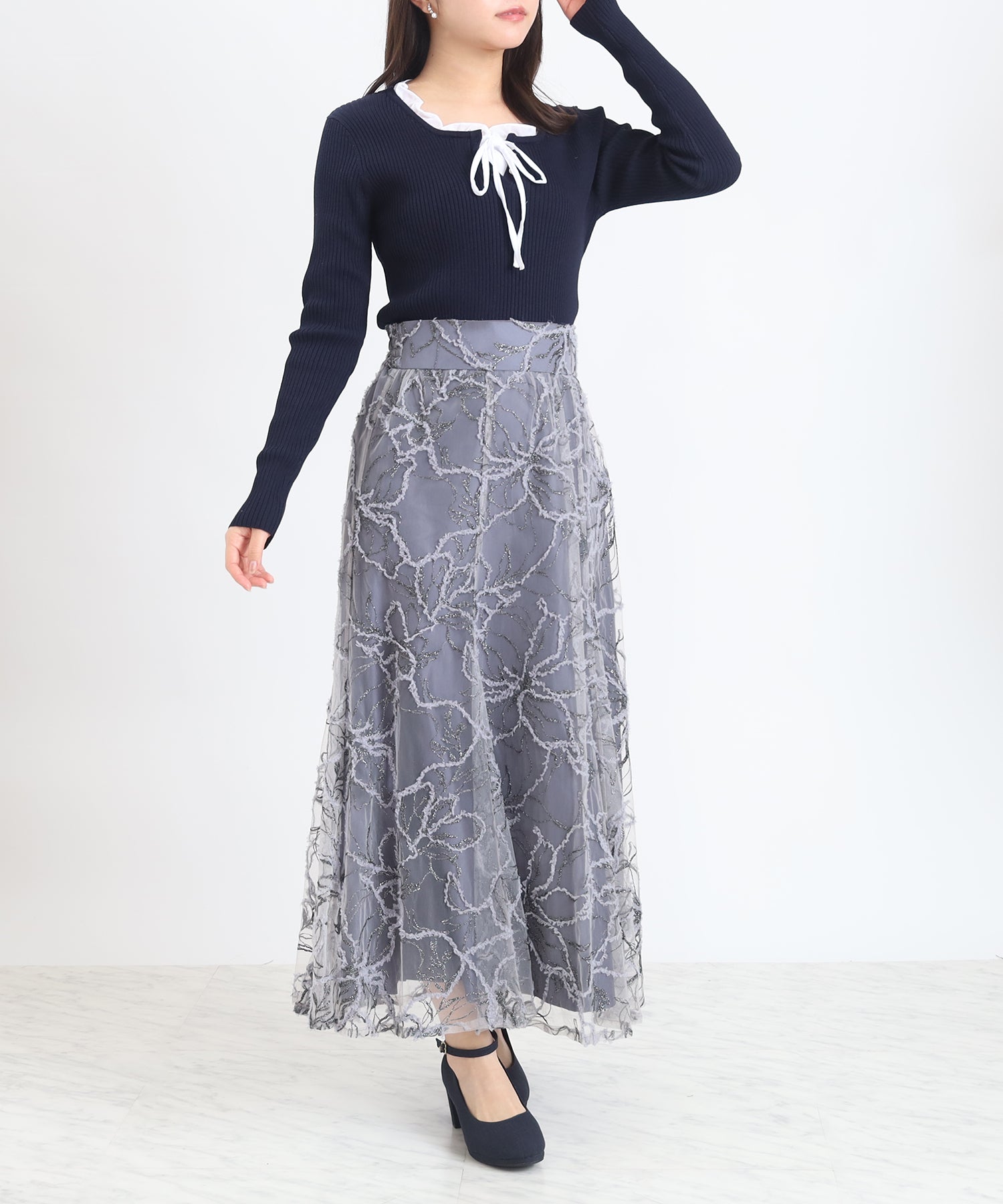 ライトグレー　model：156　着用サイズ：M　(長：90㎝丈仕様)