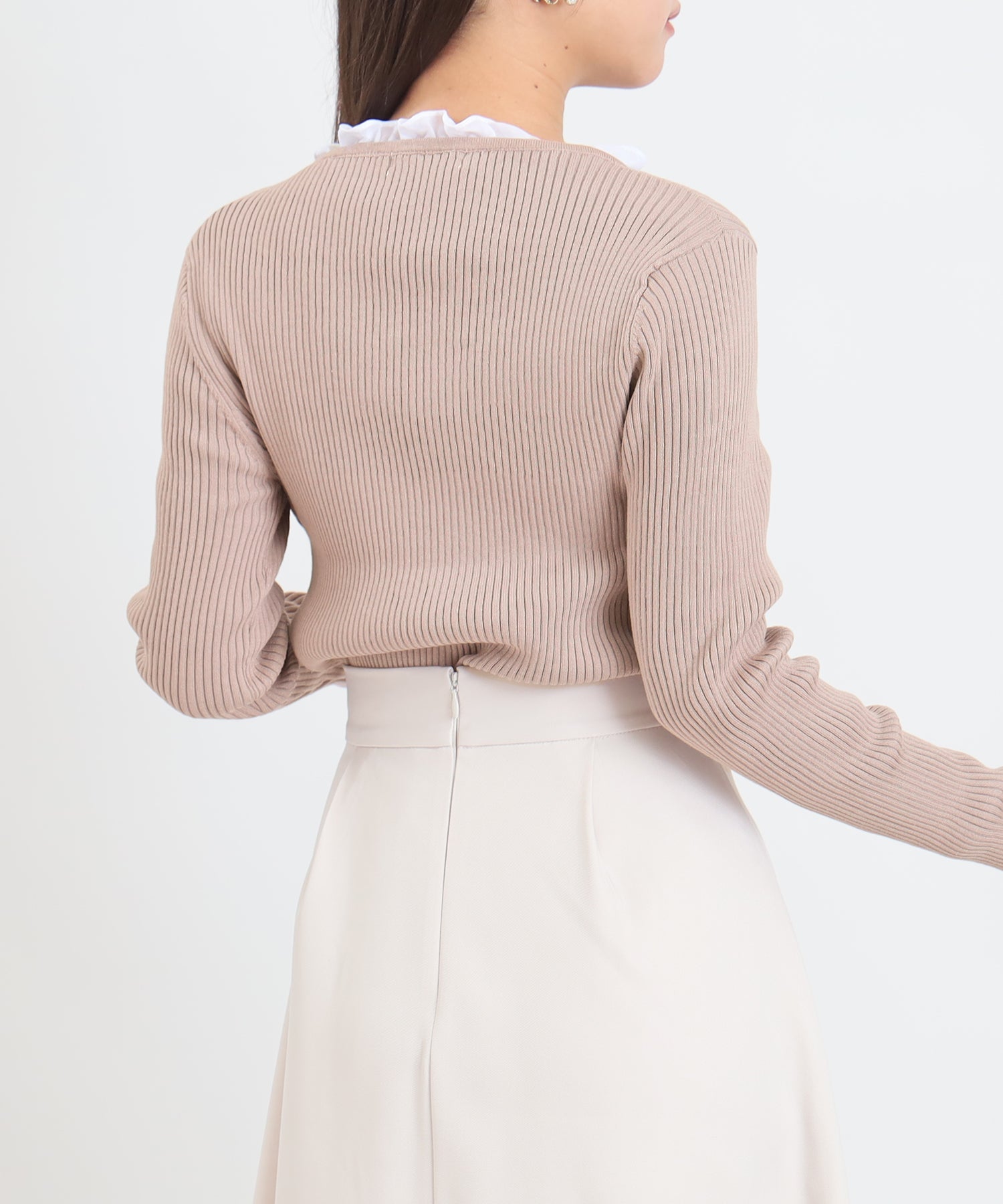 ピンクベージュ　model:156cm  着用サイズ：M