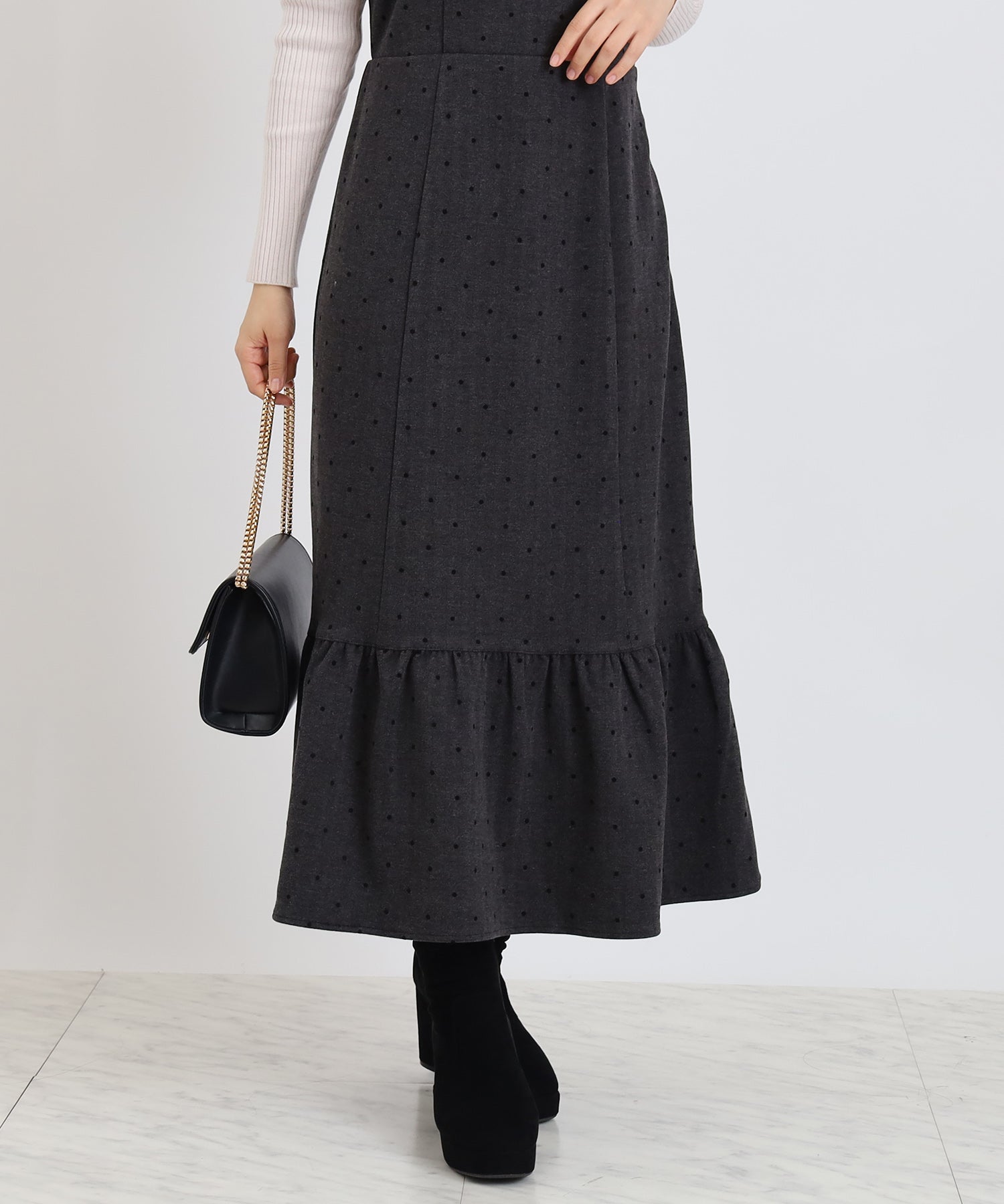 チャコール　model：156　着用サイズ：M