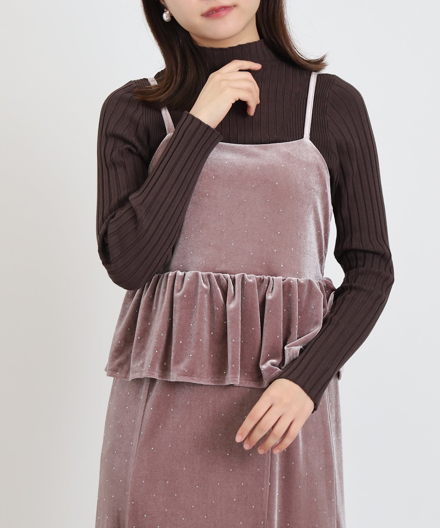 モカ　model：156　着用サイズ：M