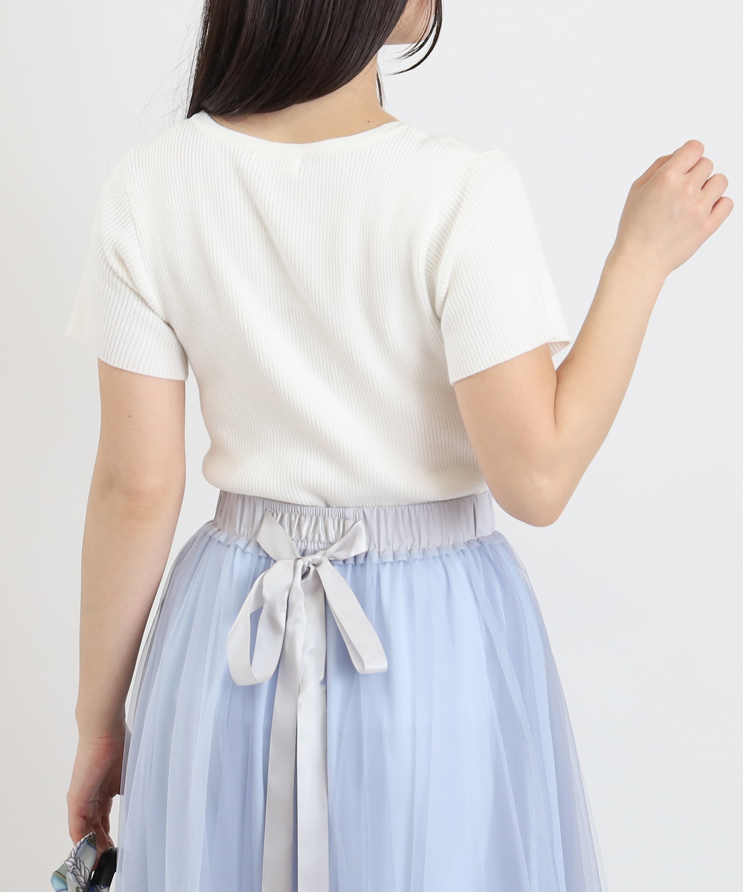 ホワイト　model：160　着用サイズ：M