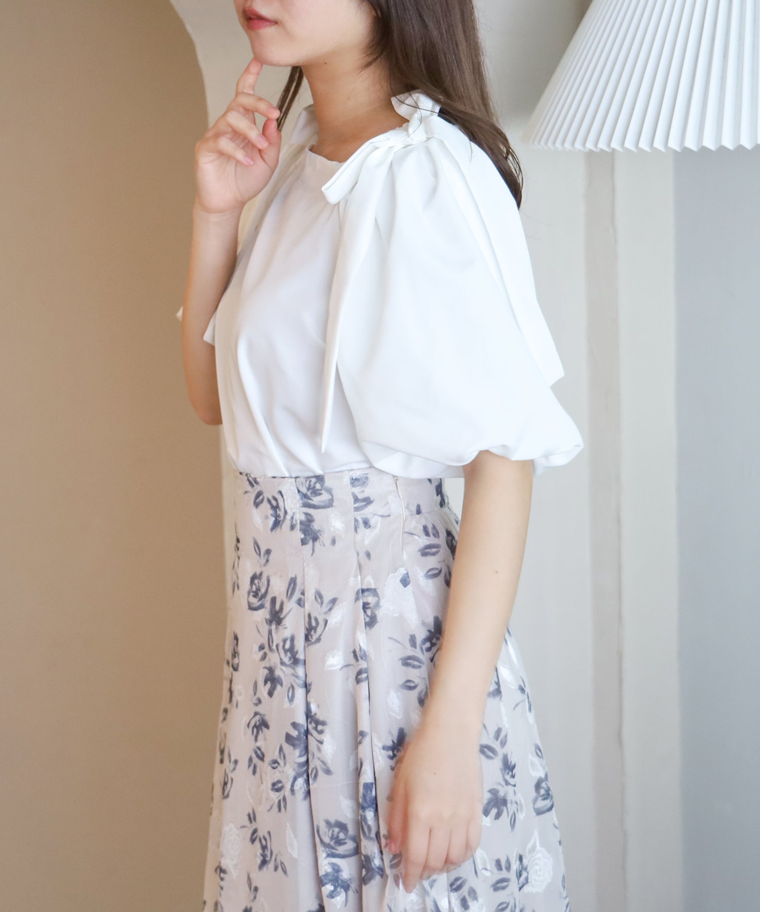 ホワイト　model：156　着用サイズ：M