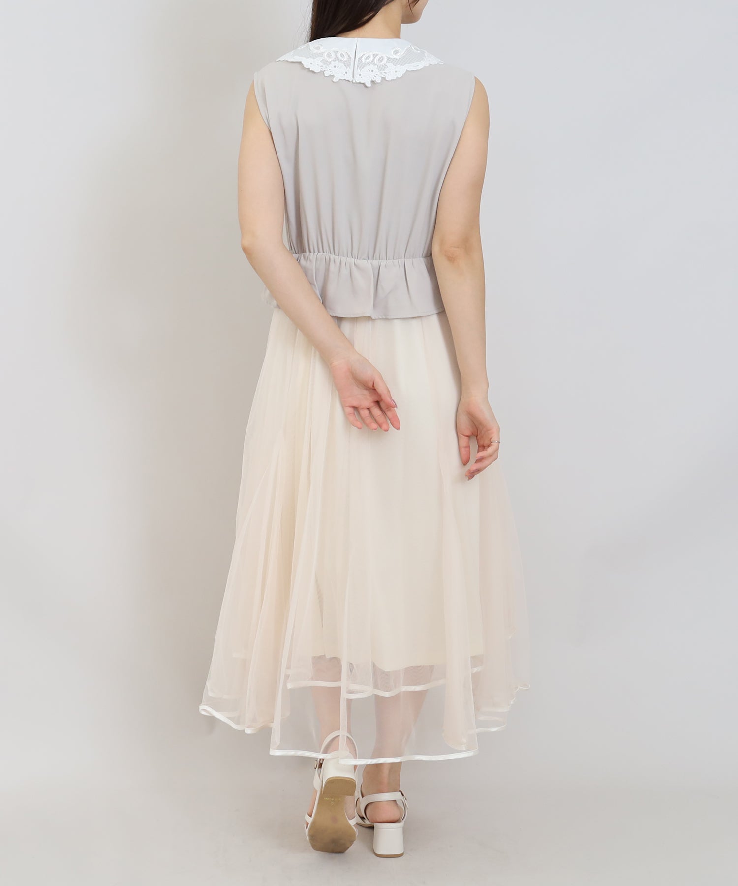 グレージュ　model:160cm  着用サイズ：M