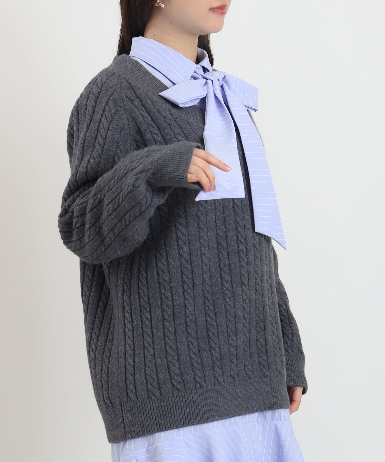 ライトグレー　model：156　着用サイズ：M