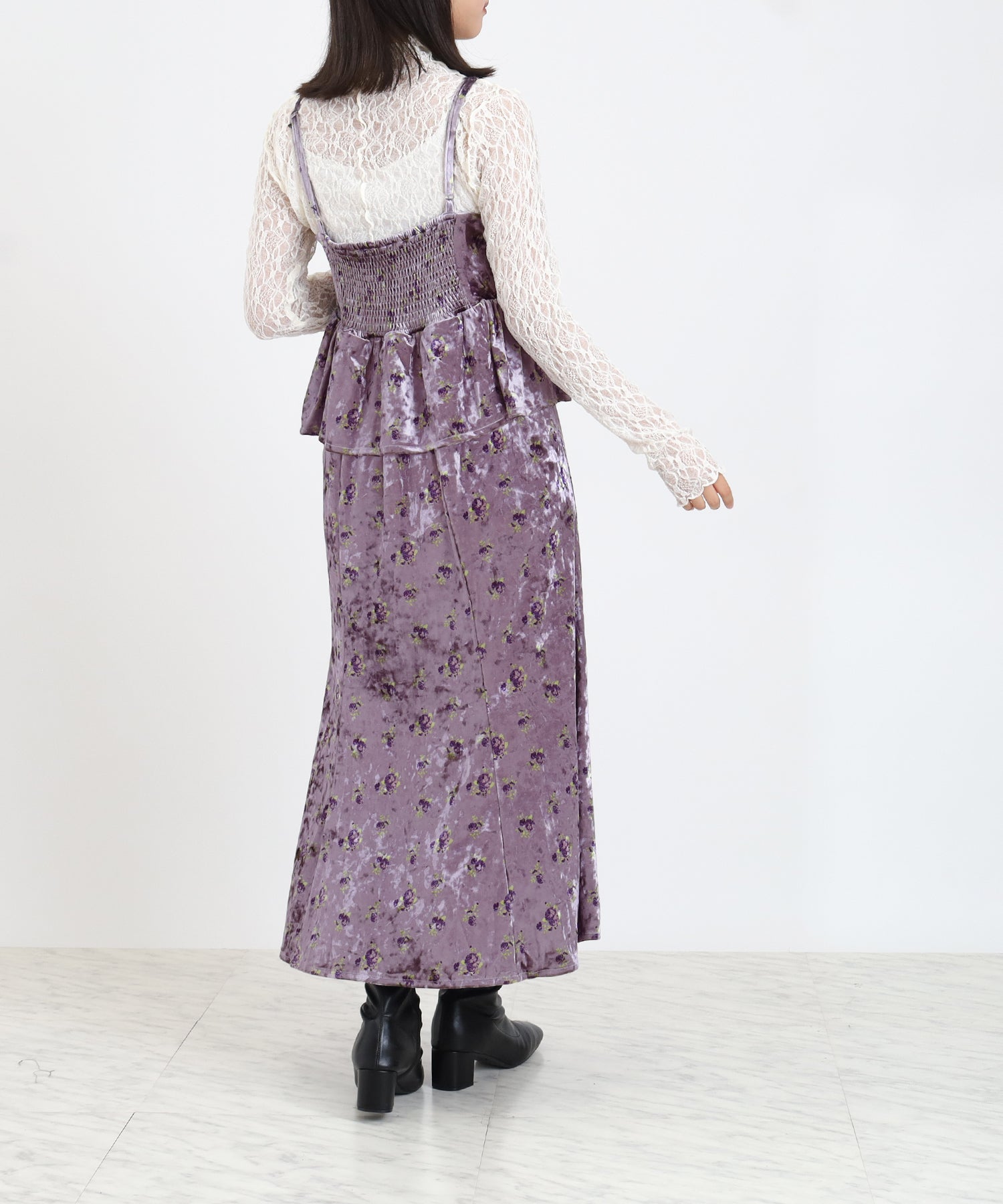 パープル　model：156　着用サイズ：M