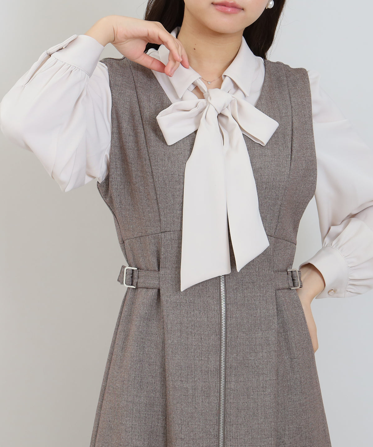 ブラウン　model：156　着用サイズ：M