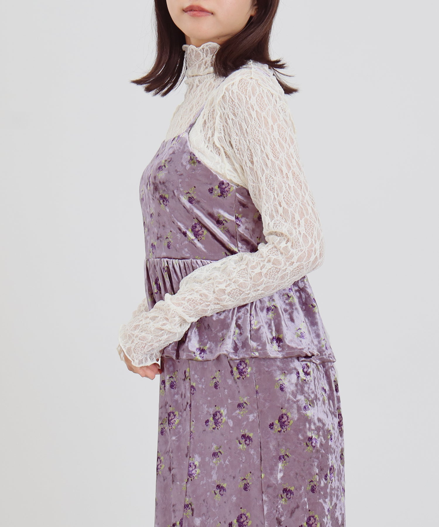 パープル　model：156　着用サイズ：M