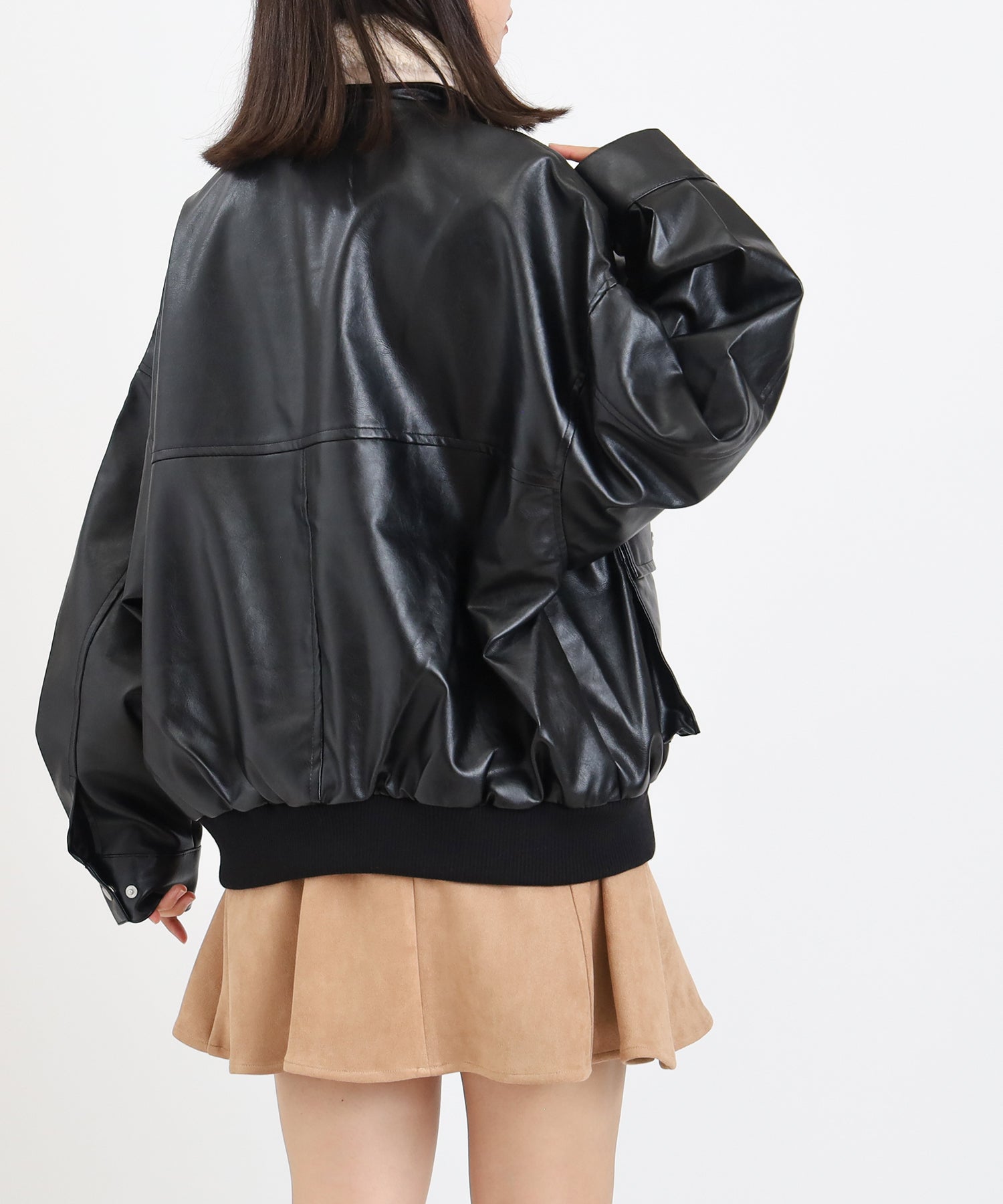ブラック　model：156　着用サイズ：M
