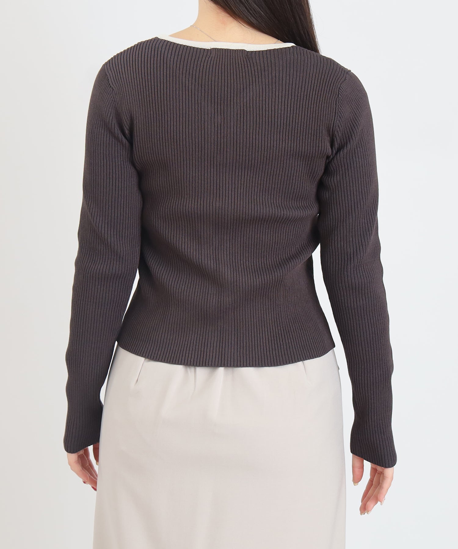 フロントボタンフェイクレイヤードニット(配色・無地)