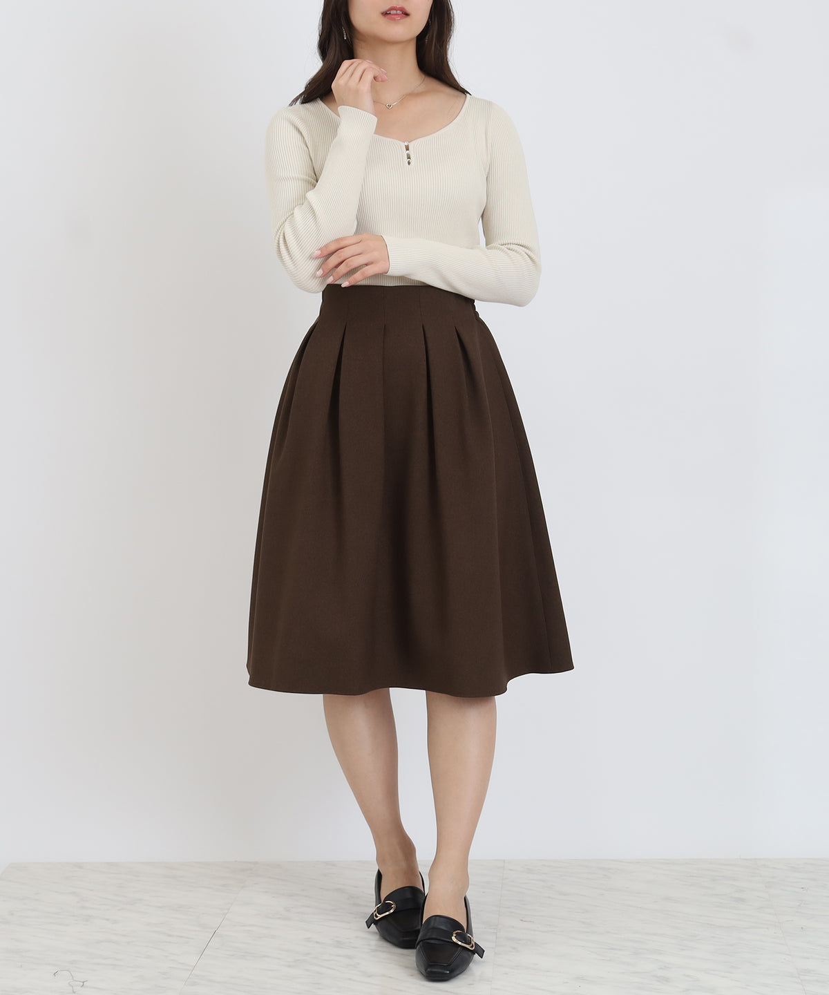 ブラウン　model：160　着用サイズ：M