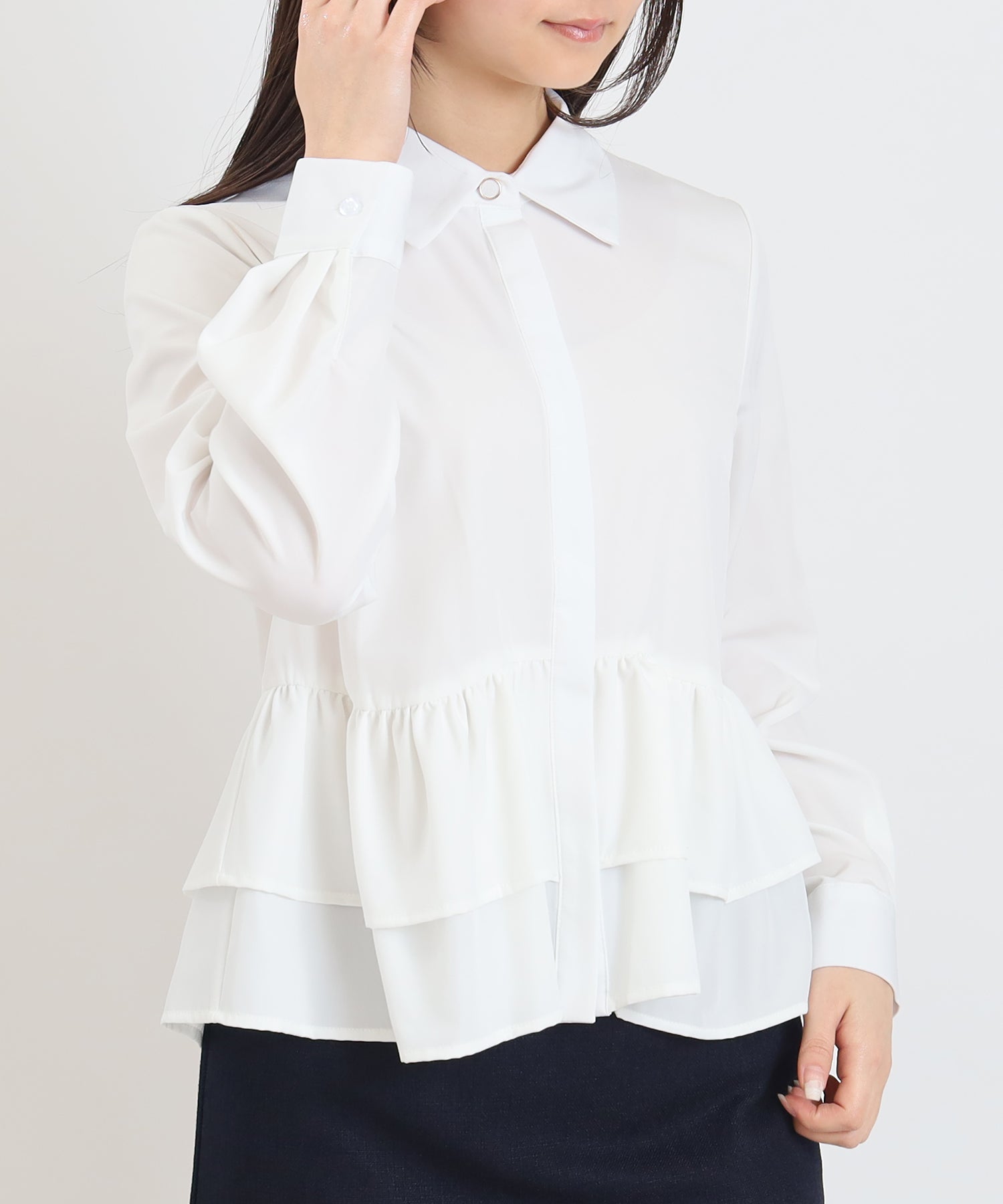 ホワイト　model：160　着用サイズ：M