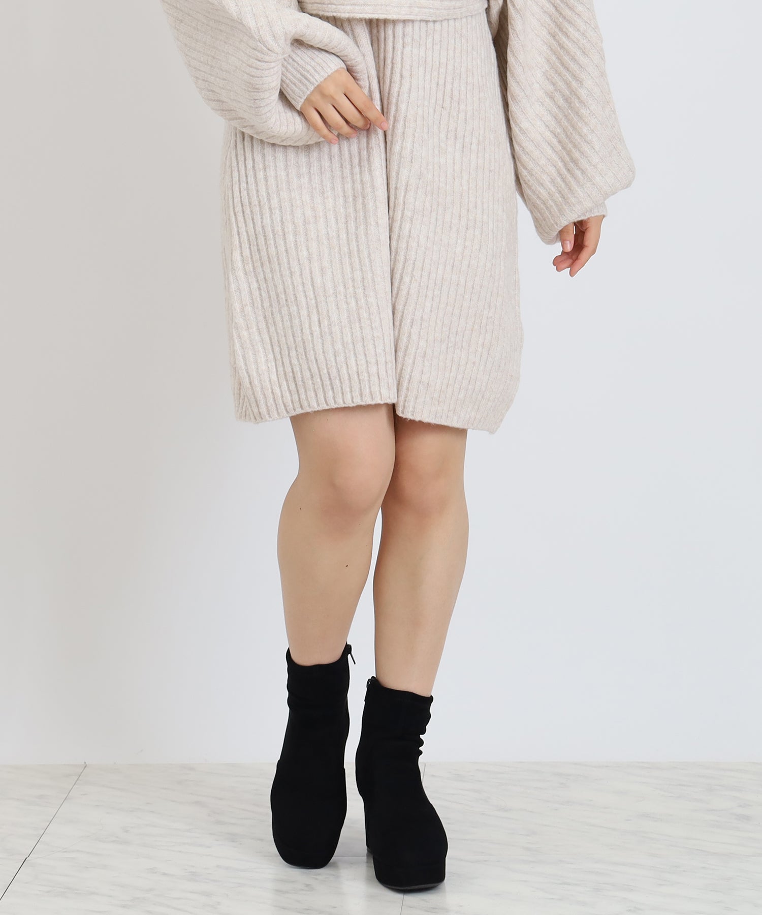 アイボリー　model:156cm  着用サイズ：M