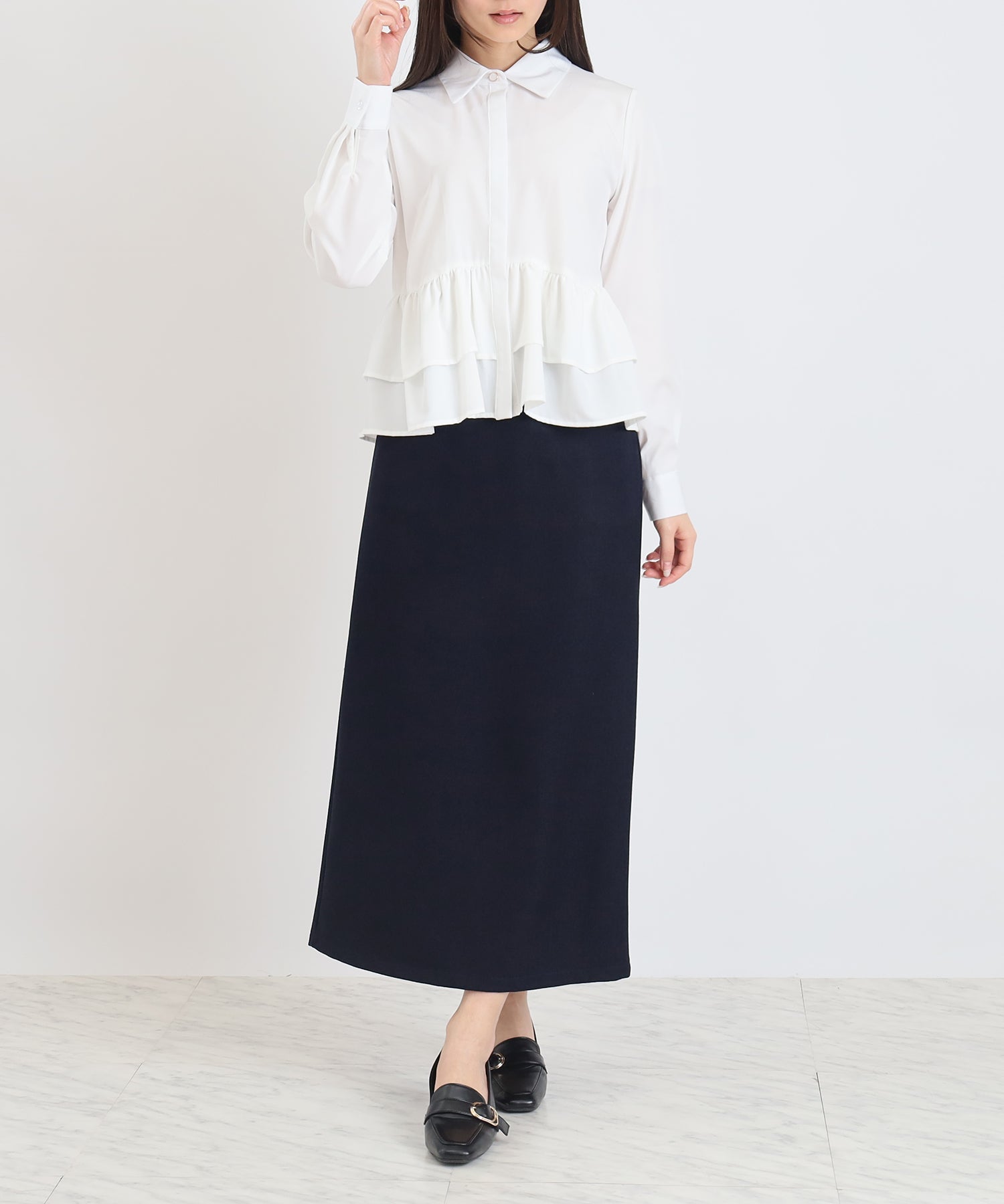 ホワイト　model：160　着用サイズ：M