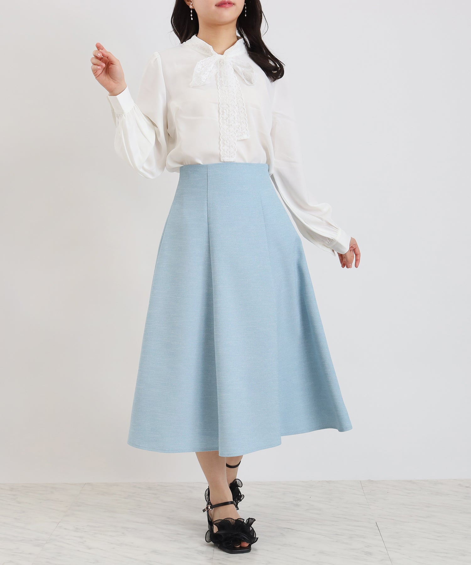 サックス　model:156cm  着用サイズ：M