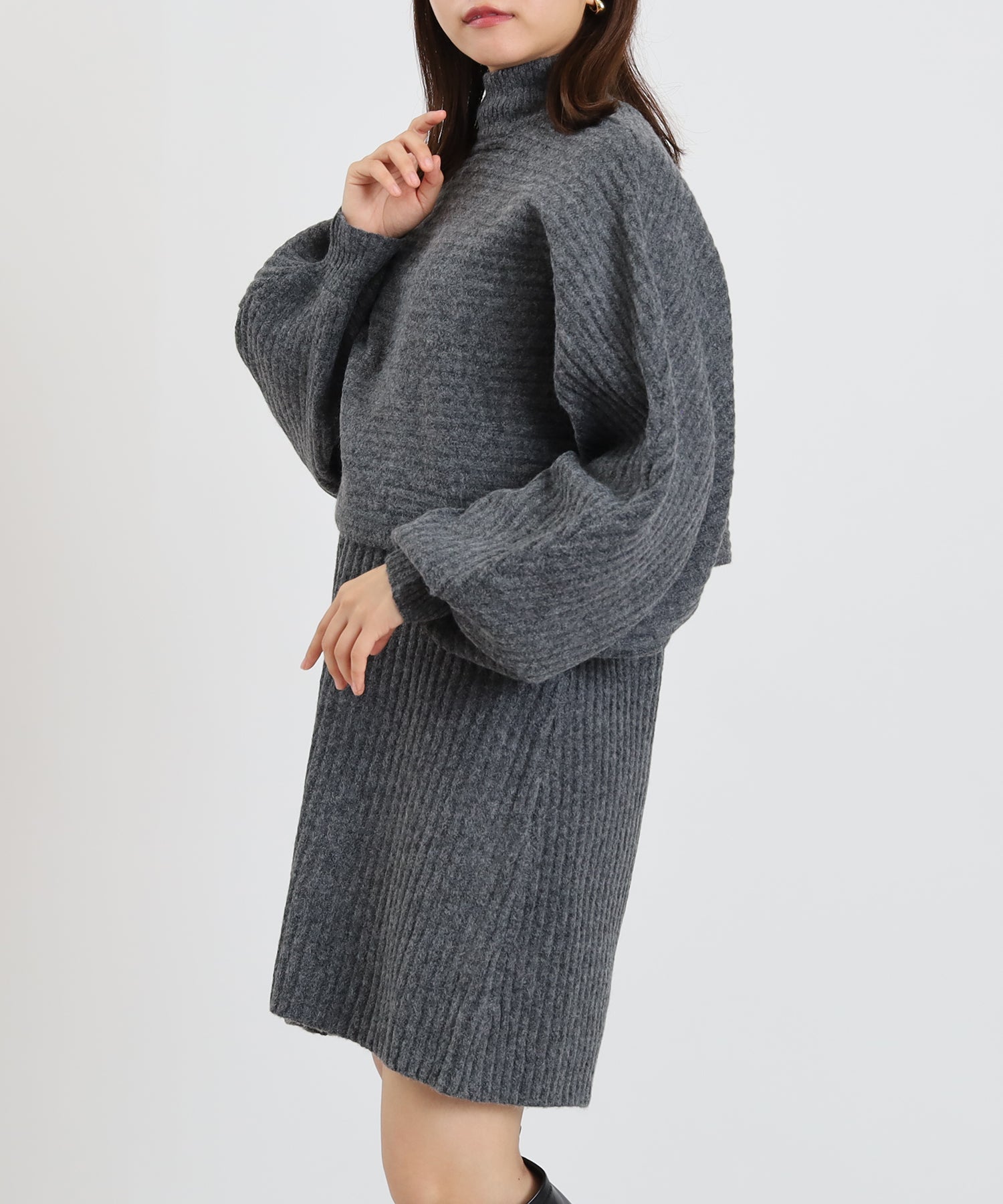 チャコール　model:156cm  着用サイズ：M