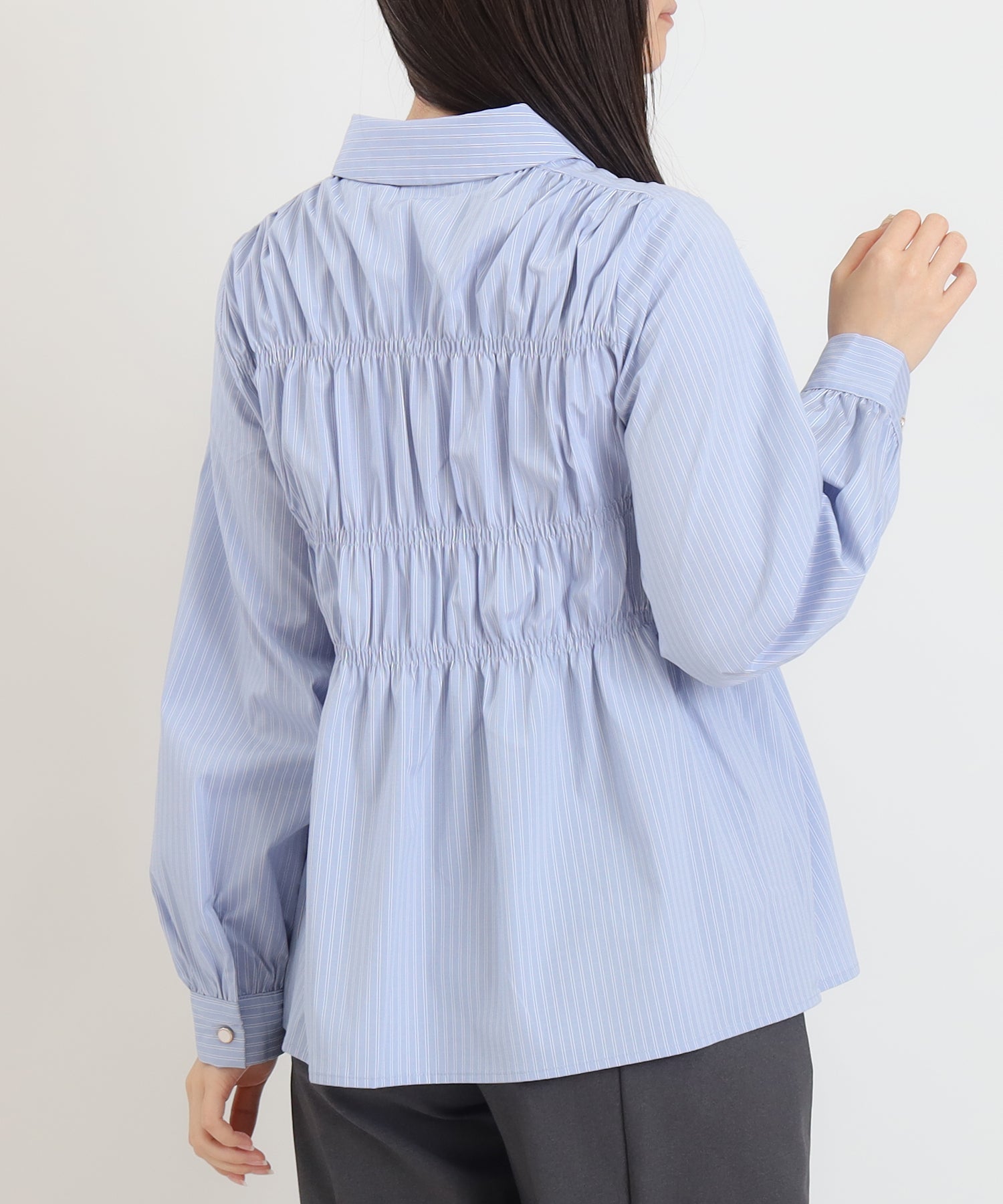 サックス(ストライプ)　model：160　着用サイズ：M