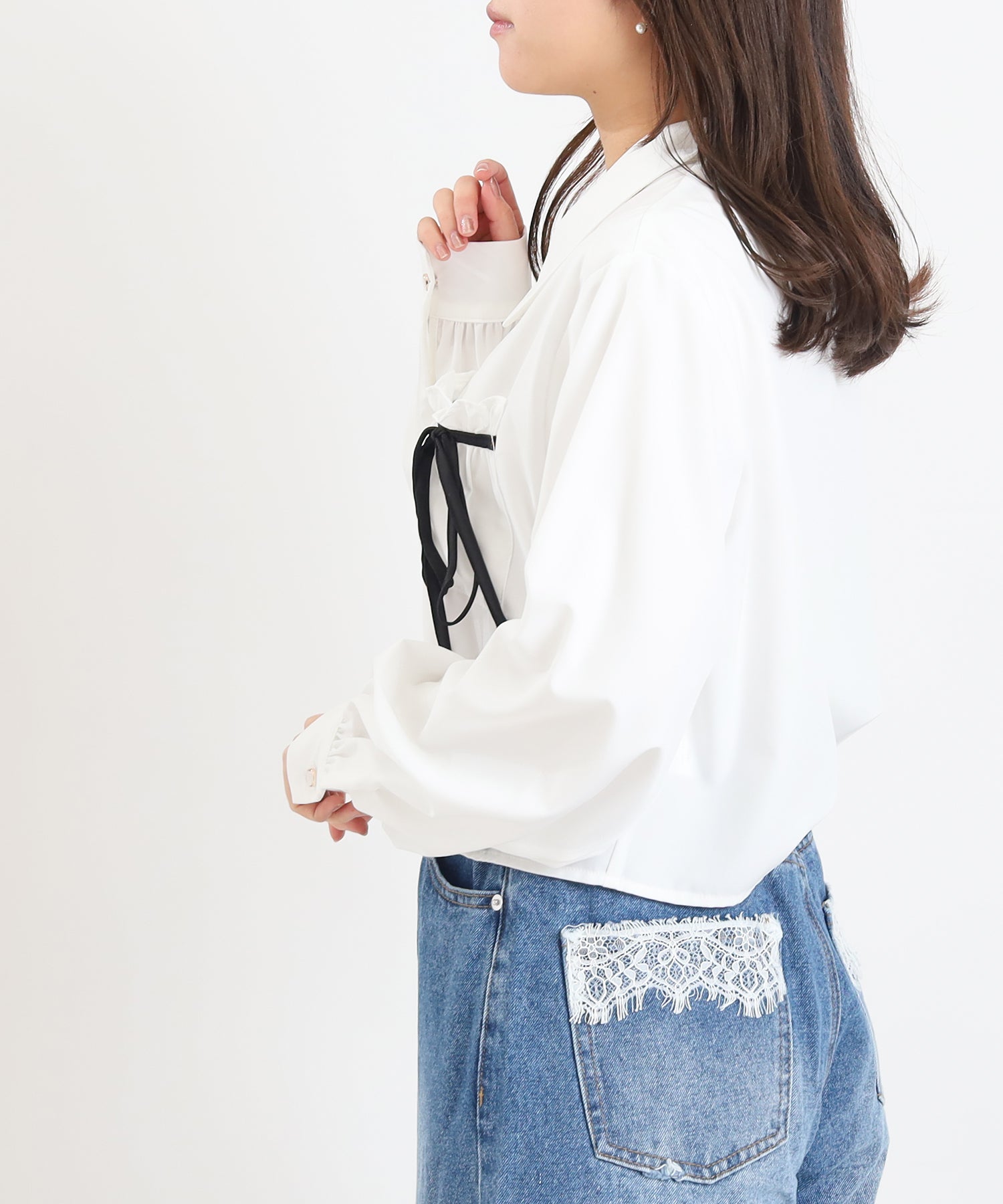 ホワイト×ブラック　model：156　着用サイズ：M