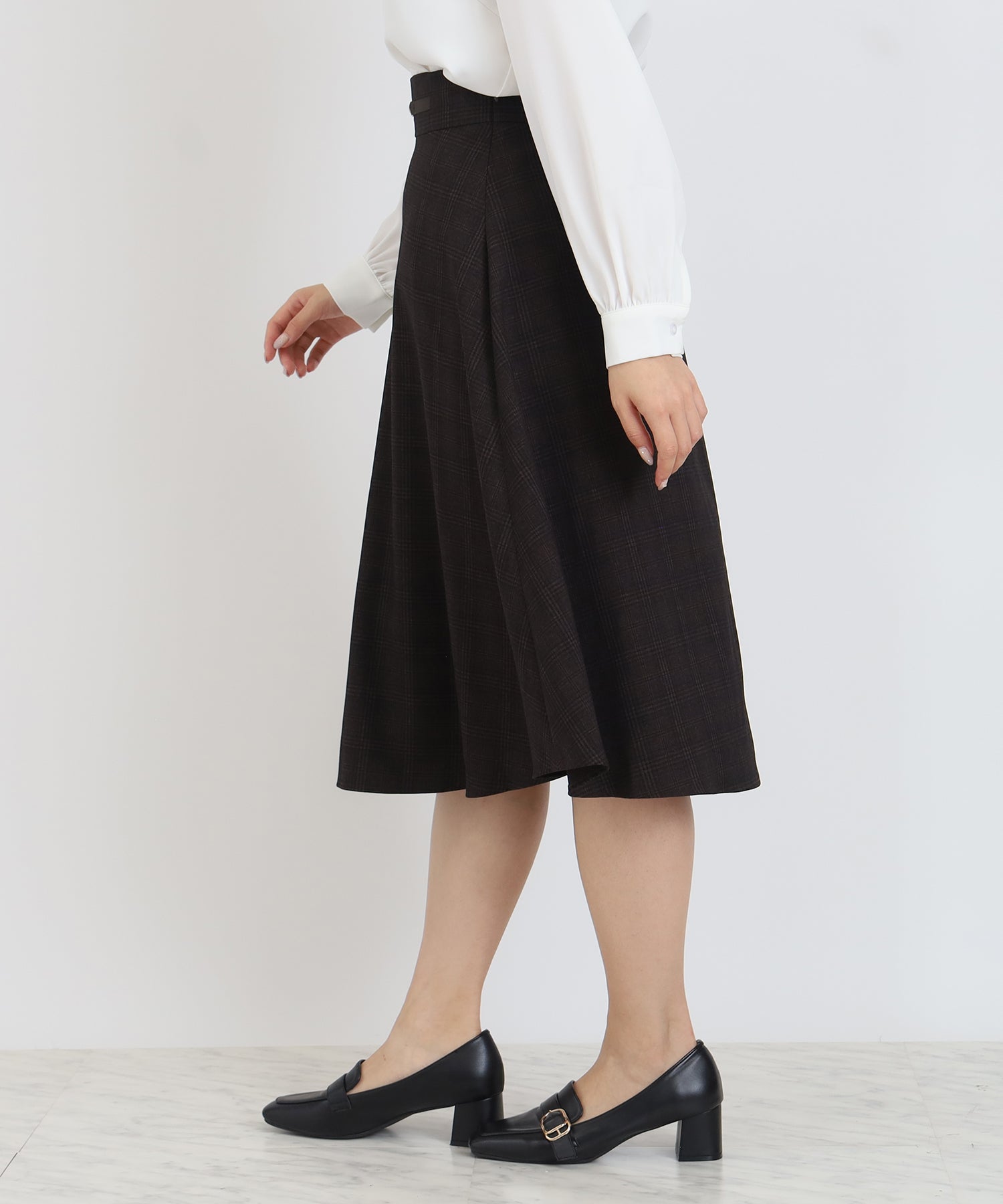 ブラウン　model：160　着用サイズ：M