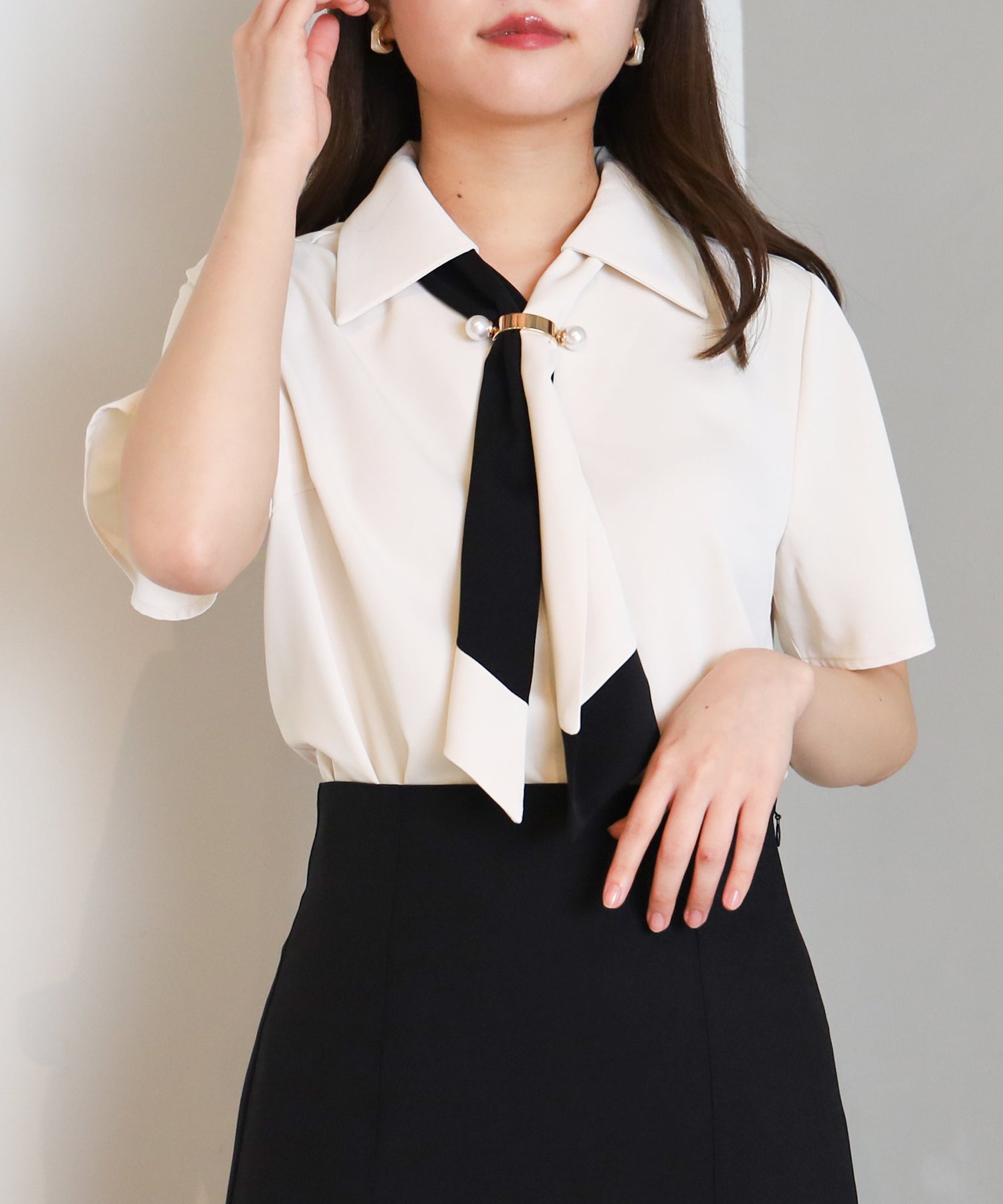 ベージュ　model：156cm　着用サイズ：M
